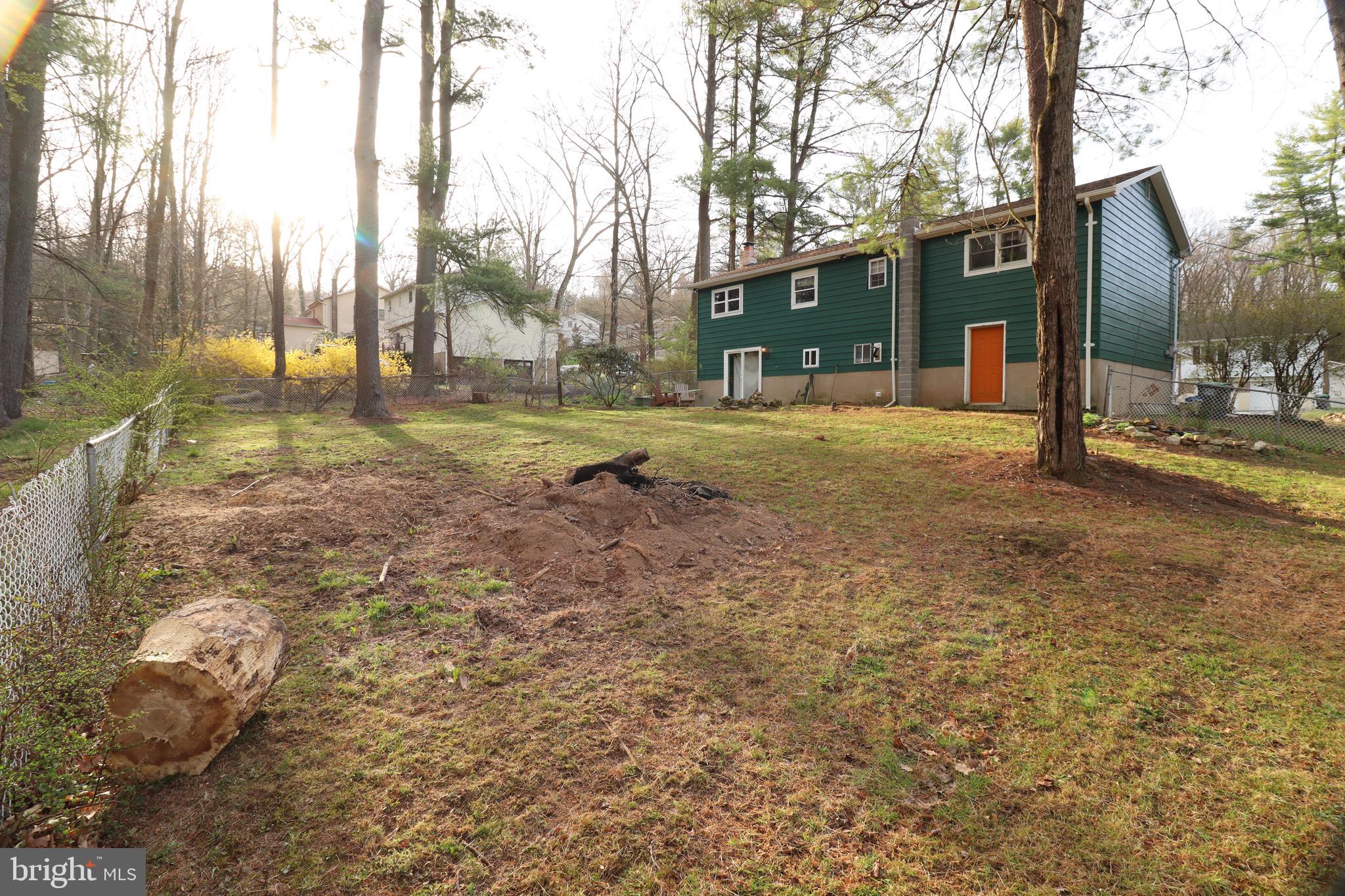 DEER LAKE - Residential