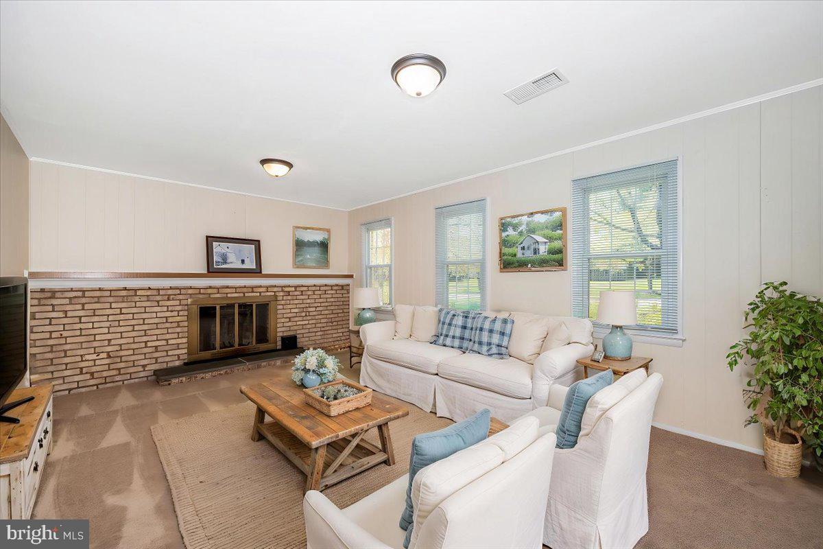 WESTERLY - Residential