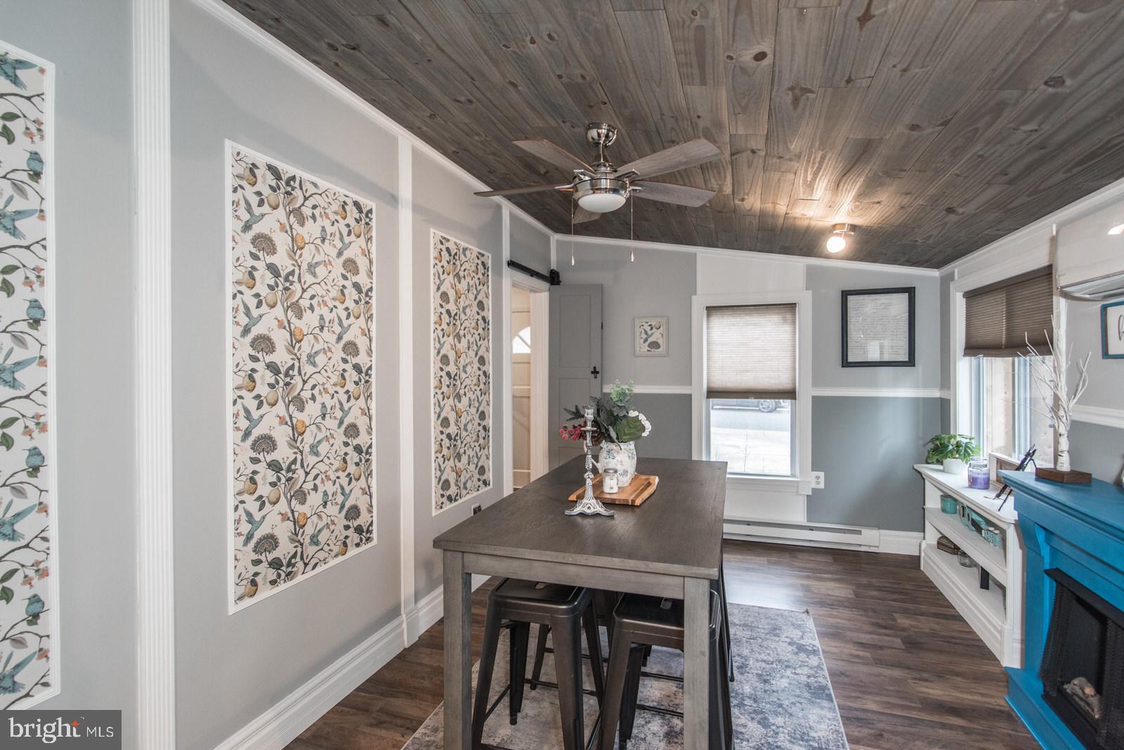 ACADEMY GARDENS - Residential