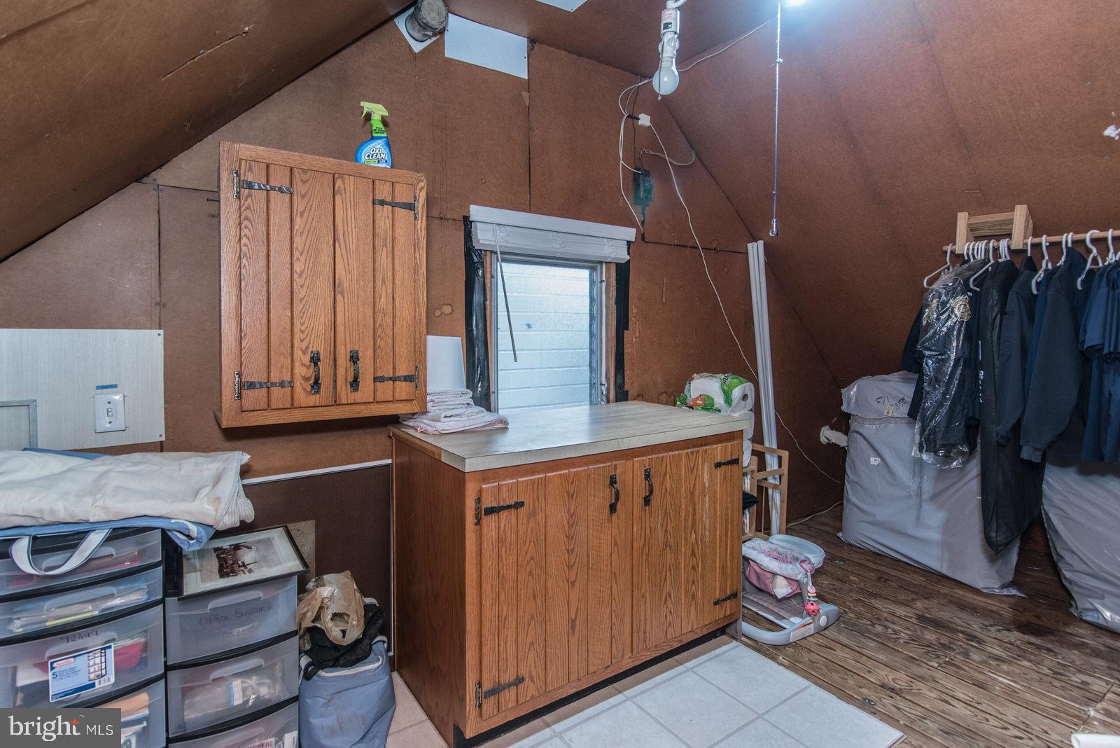 ACADEMY GARDENS - Residential