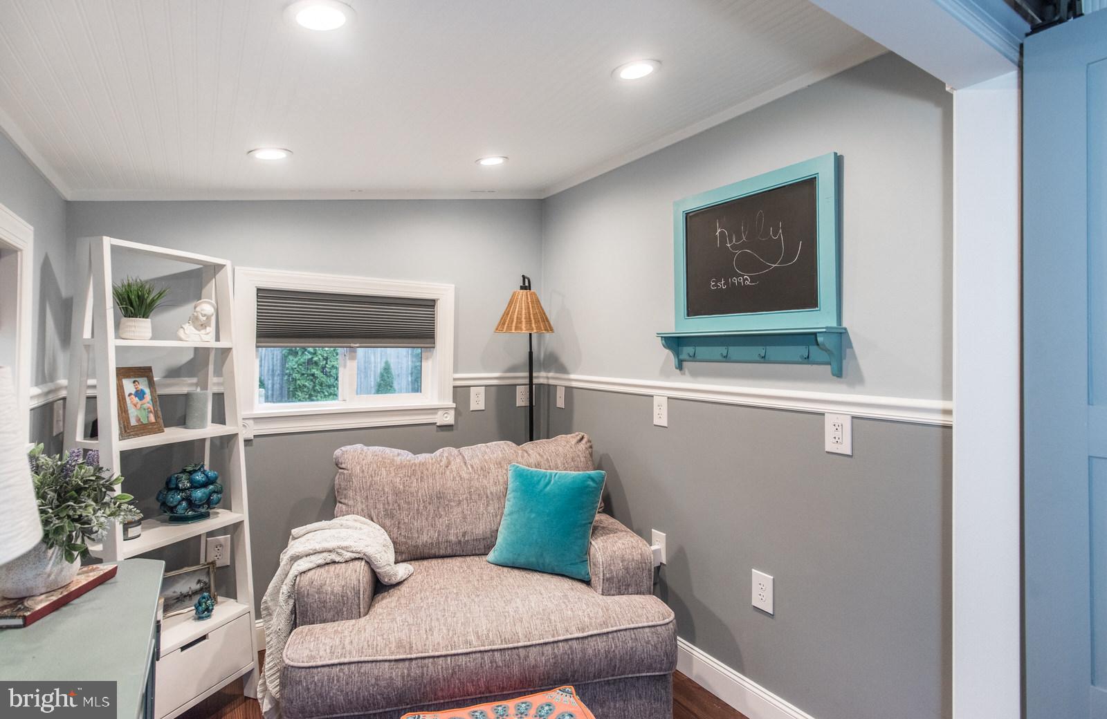 ACADEMY GARDENS - Residential