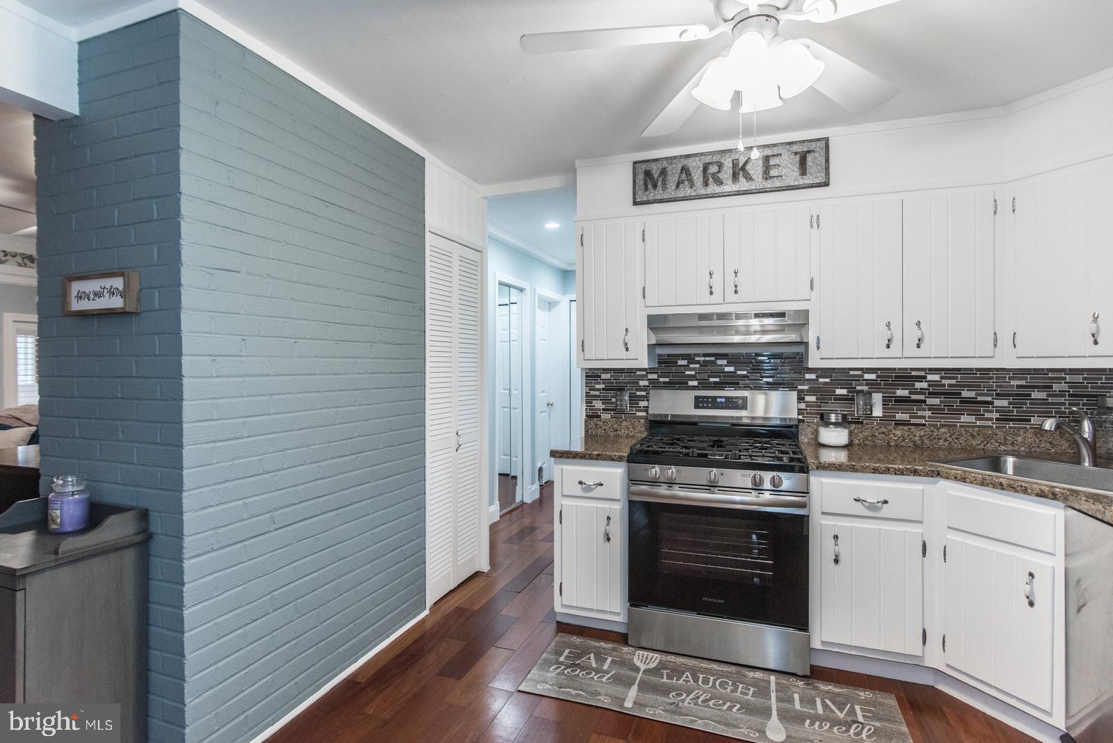 ACADEMY GARDENS - Residential