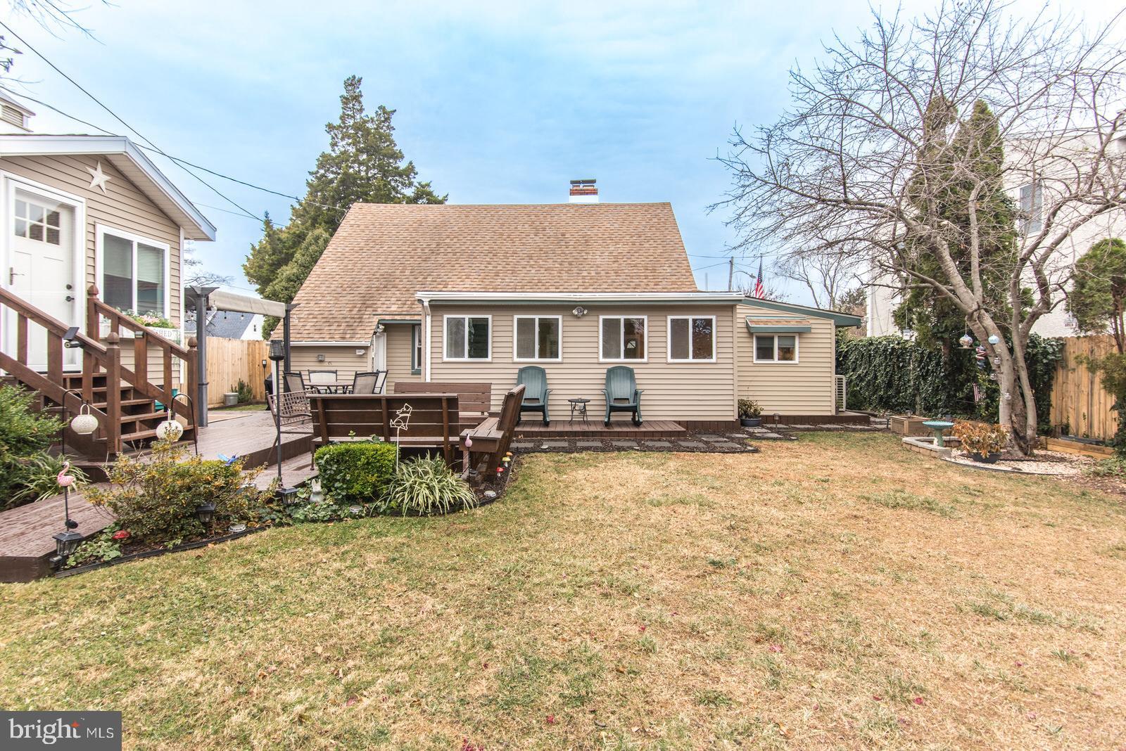 ACADEMY GARDENS - Residential