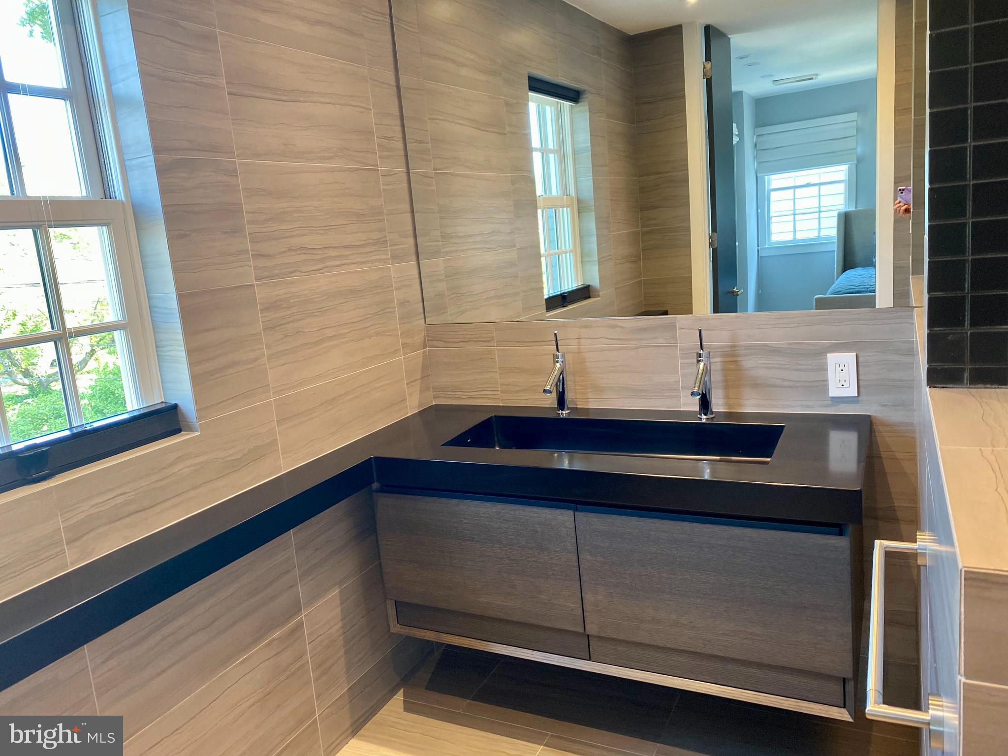 BRADLEY HILLS - Residential