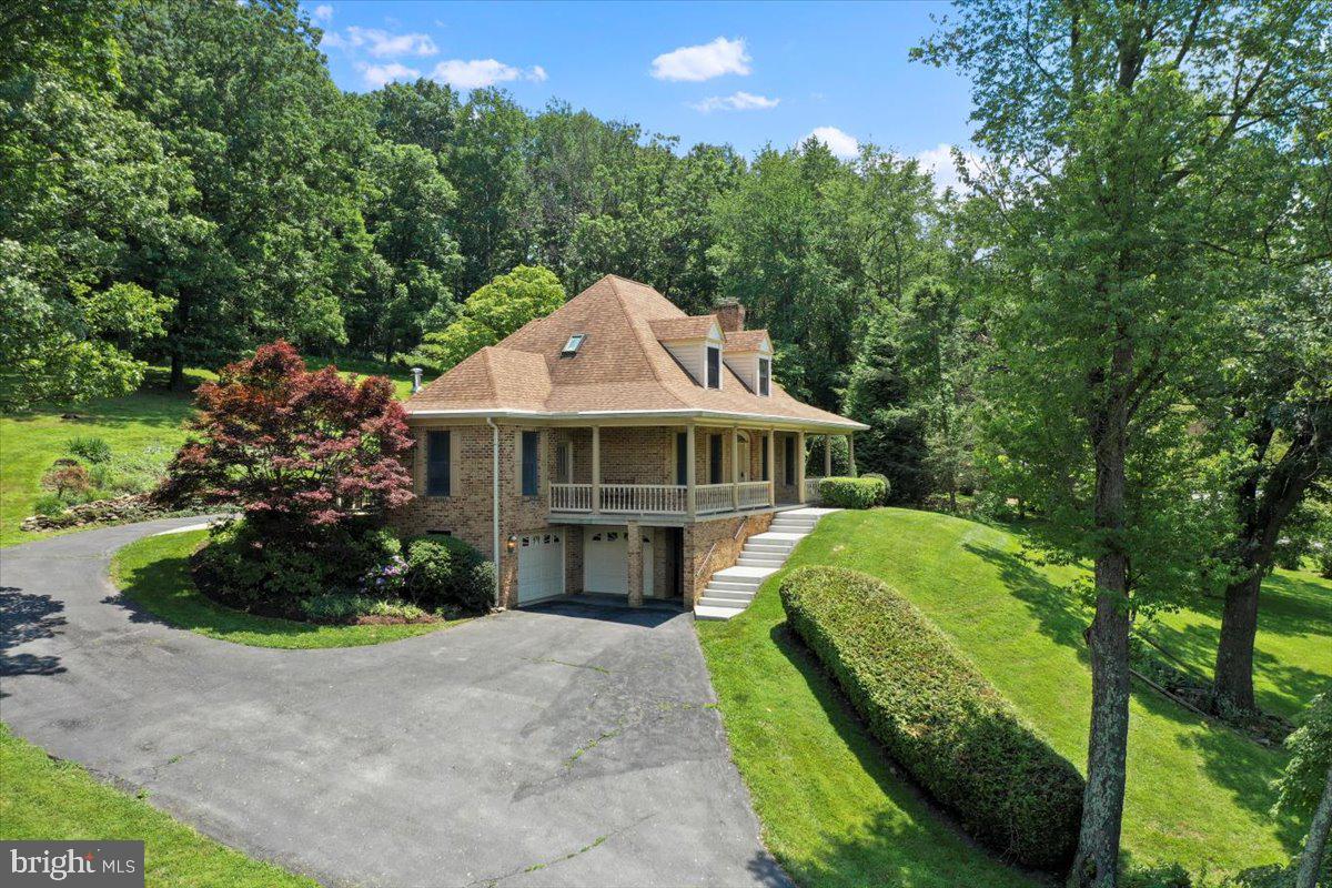 VALLEY HEIGHTS - Residential