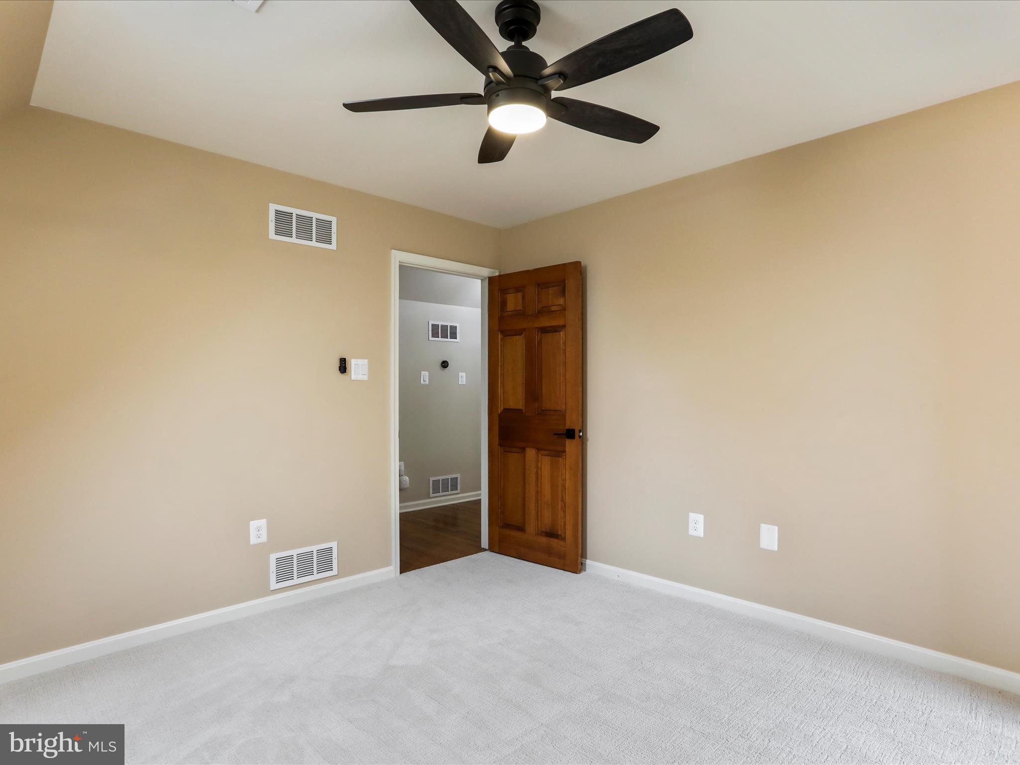 VALLEY HEIGHTS - Residential