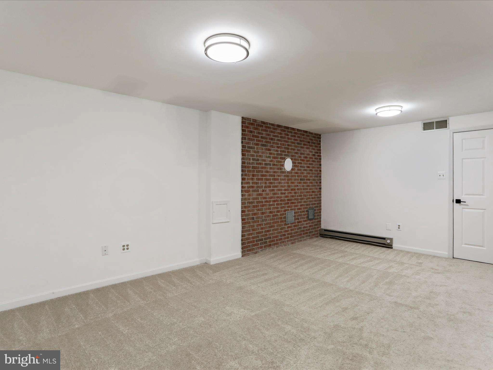 VALLEY HEIGHTS - Residential