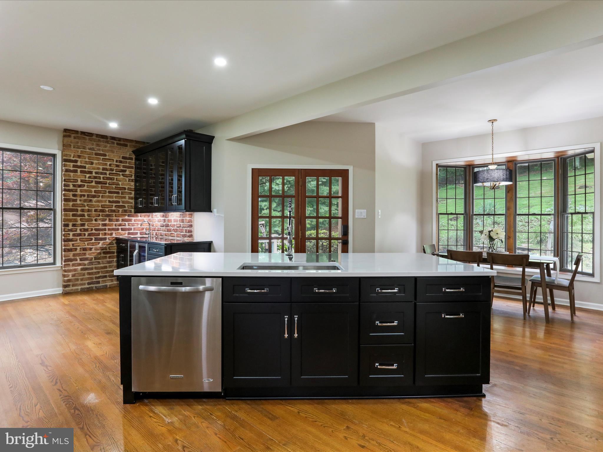 VALLEY HEIGHTS - Residential