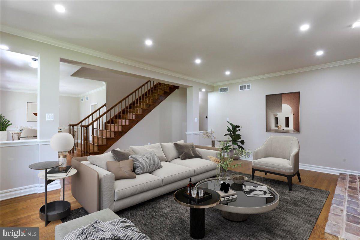 VALLEY HEIGHTS - Residential