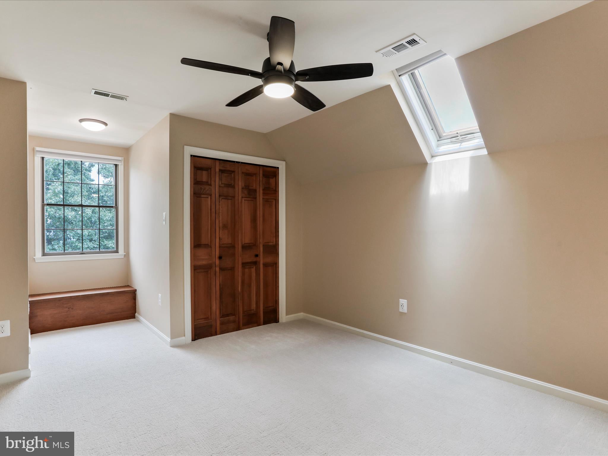 VALLEY HEIGHTS - Residential