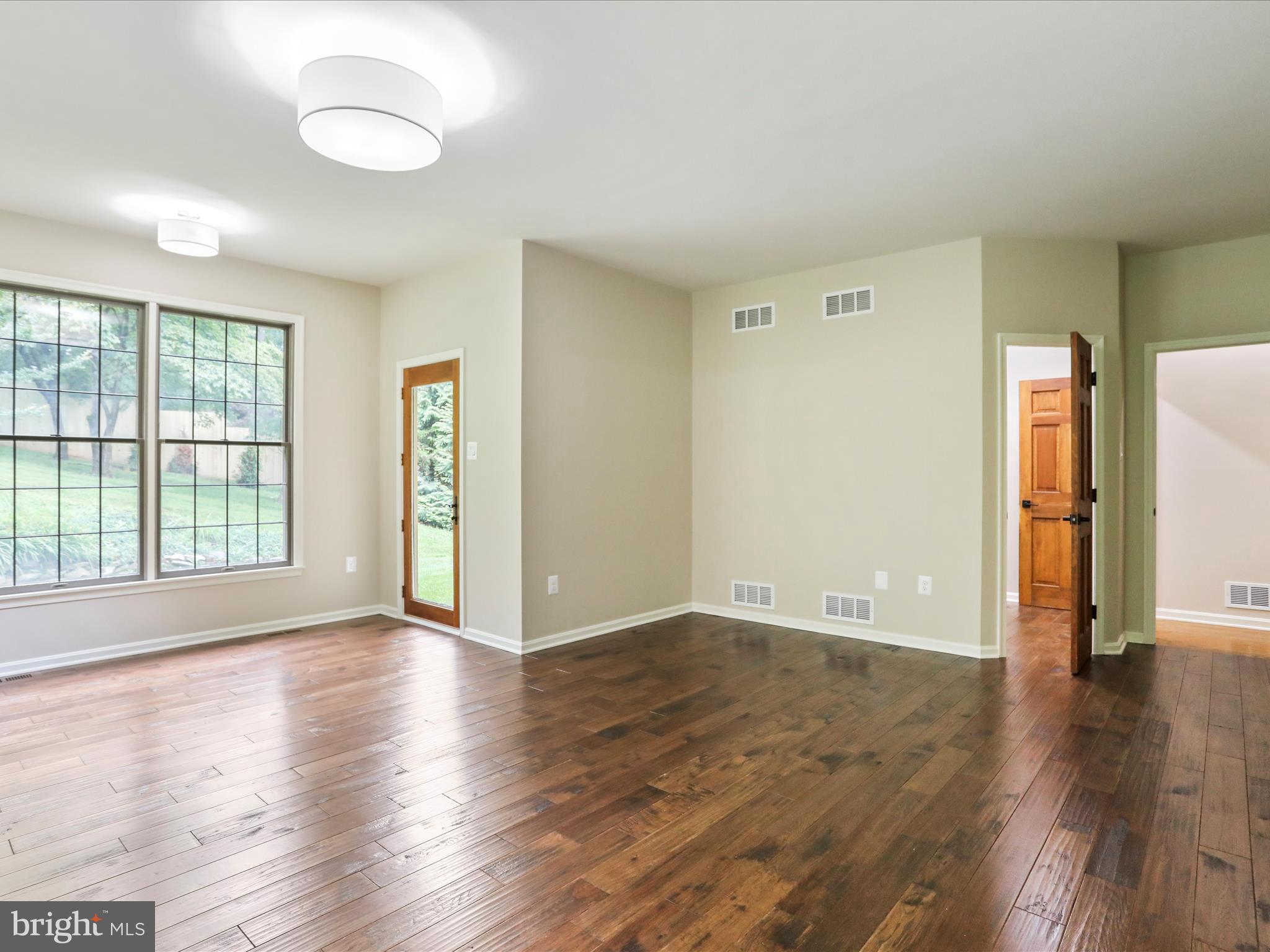 VALLEY HEIGHTS - Residential