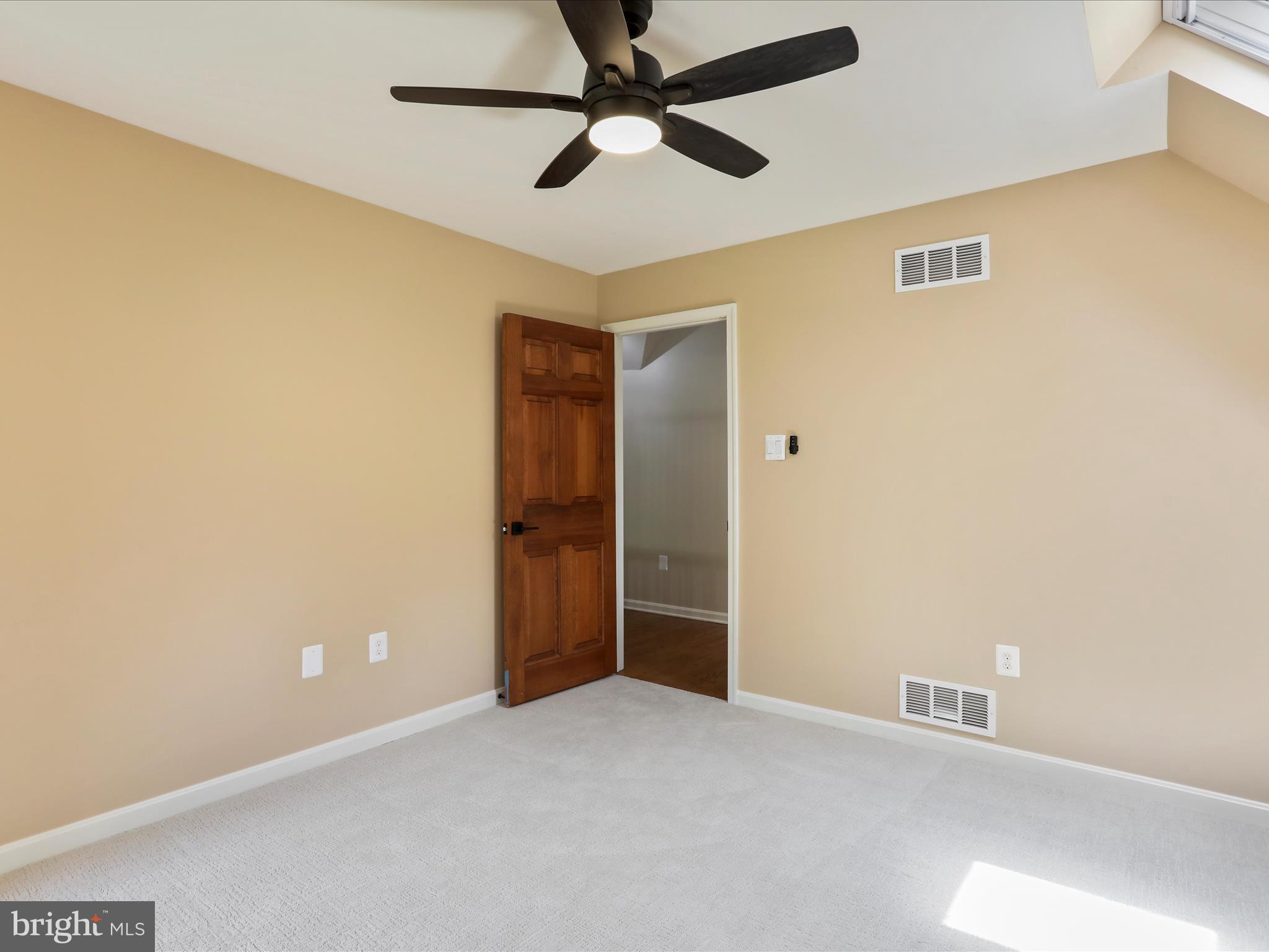 VALLEY HEIGHTS - Residential