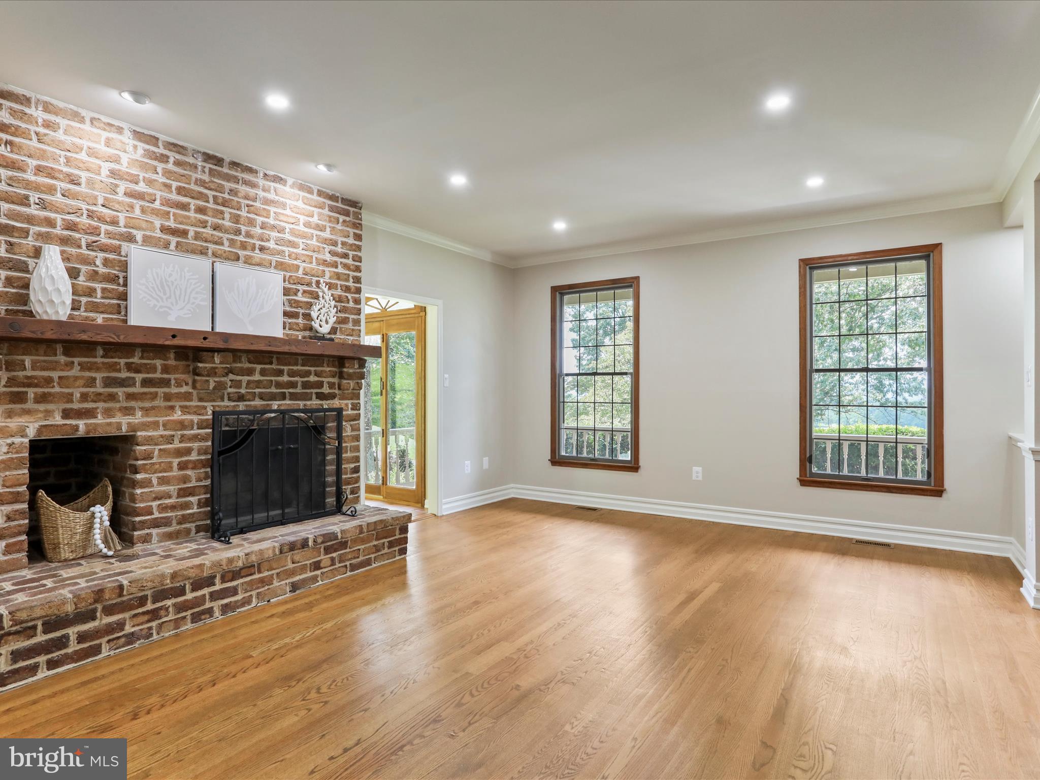 VALLEY HEIGHTS - Residential