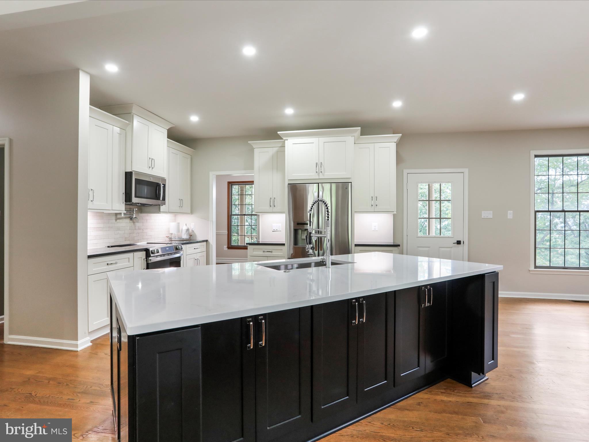 VALLEY HEIGHTS - Residential