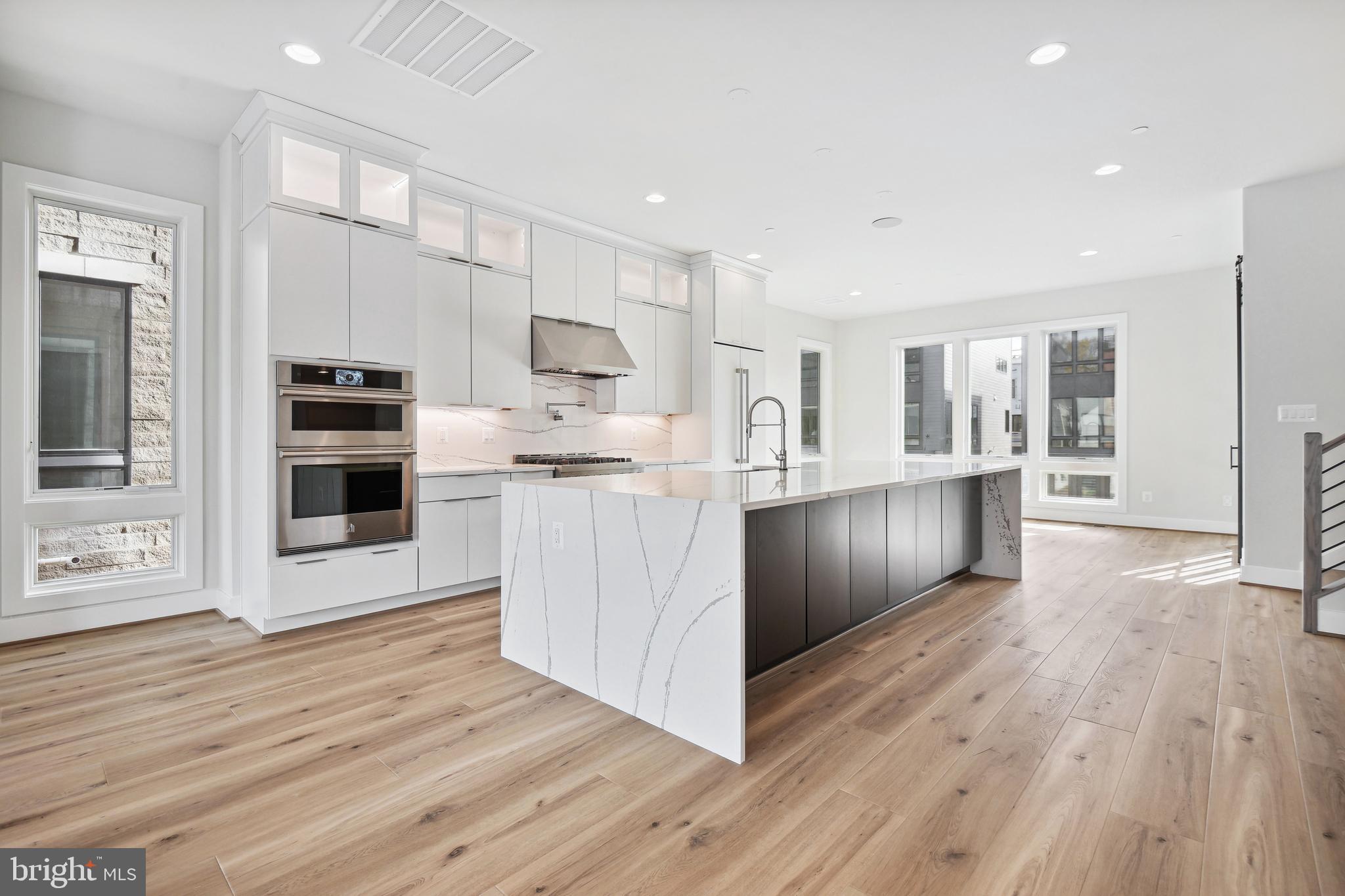 AMALYN - Residential