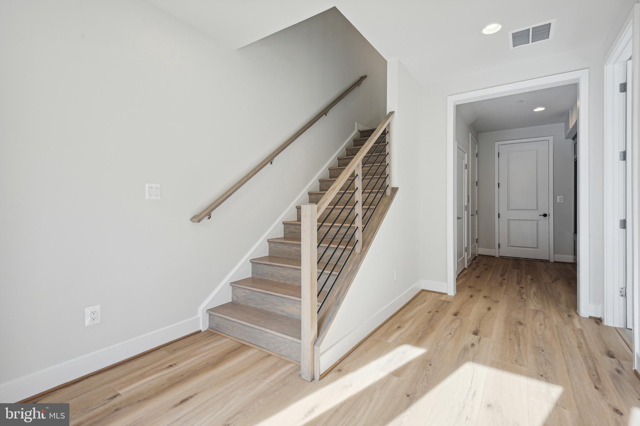 AMALYN - Residential