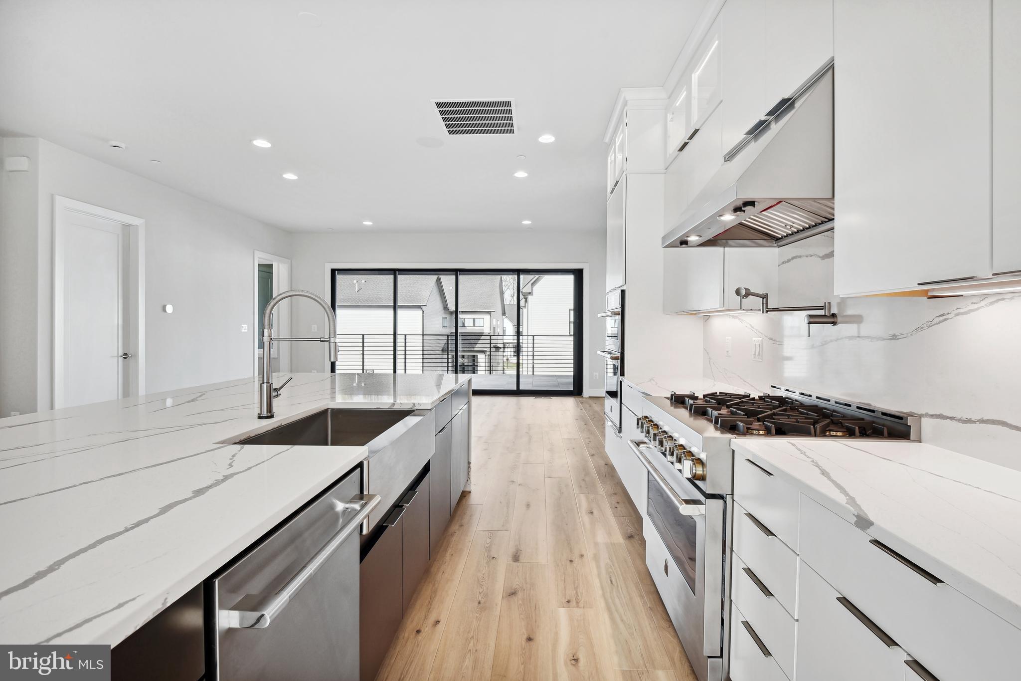 AMALYN - Residential