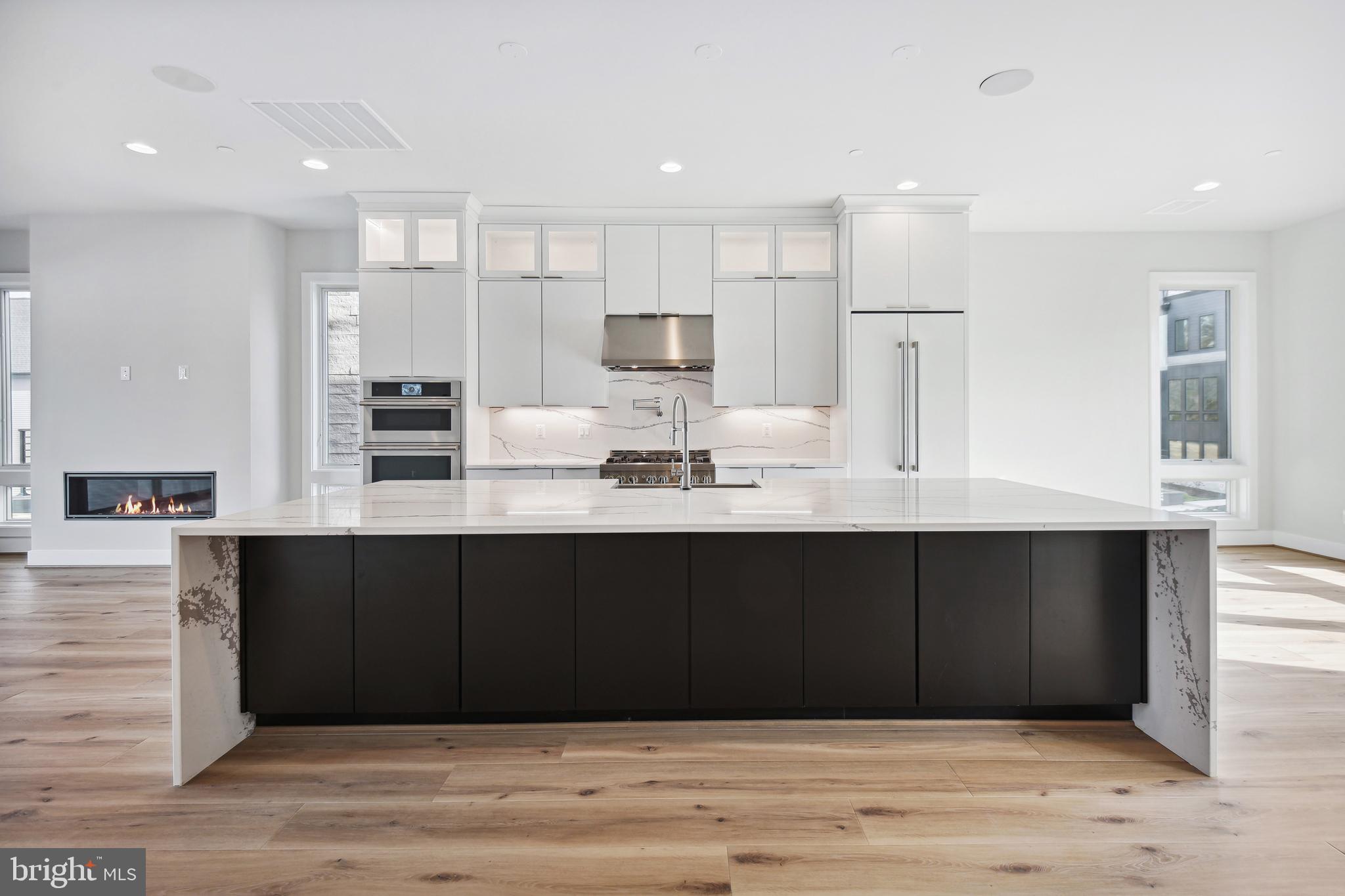 AMALYN - Residential