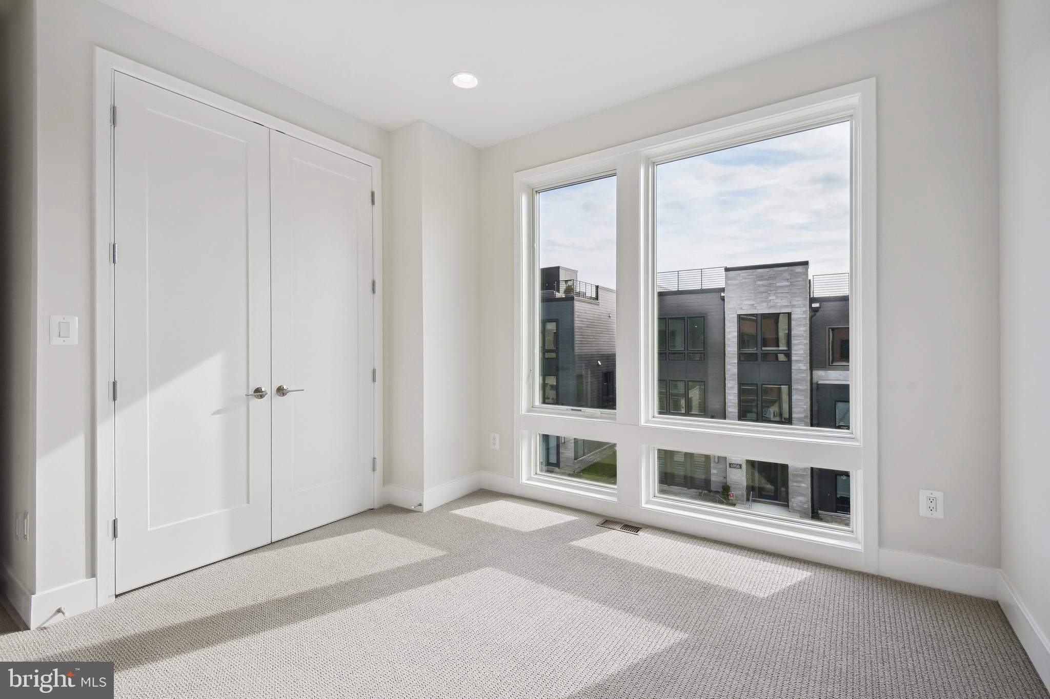 AMALYN - Residential