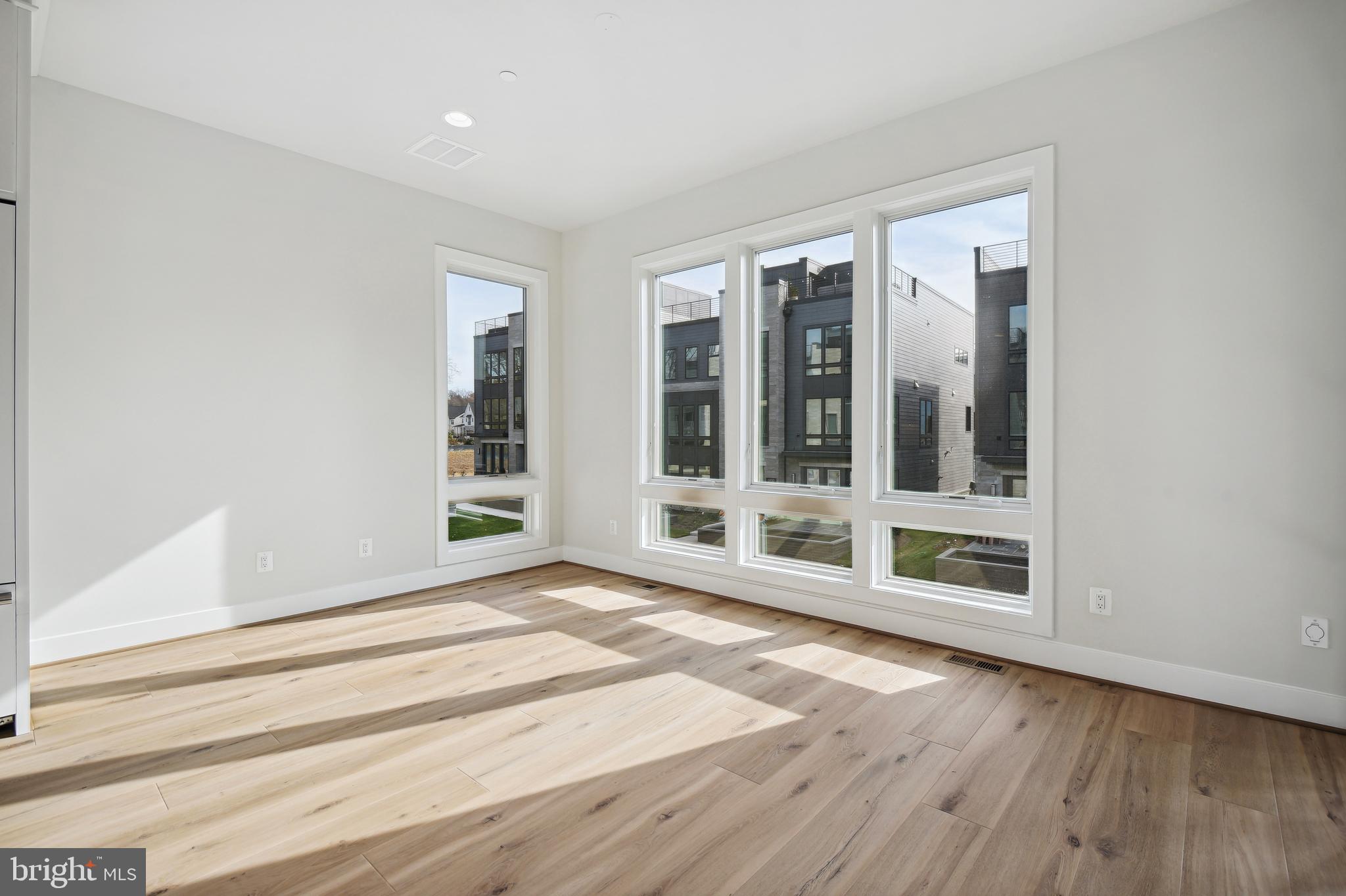 AMALYN - Residential