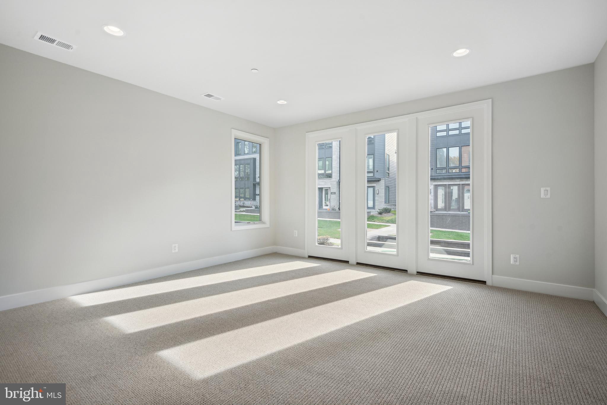 AMALYN - Residential