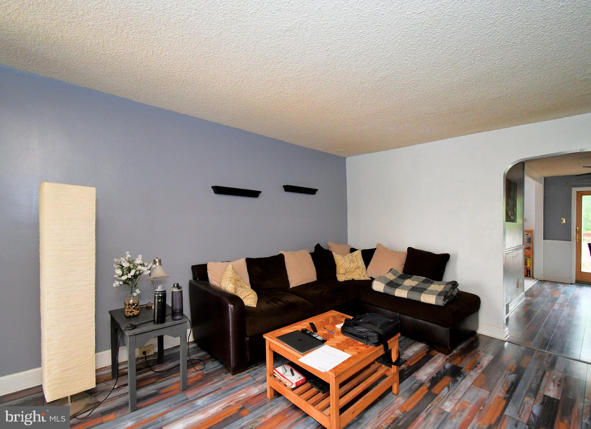 408 SPRUCE STREET