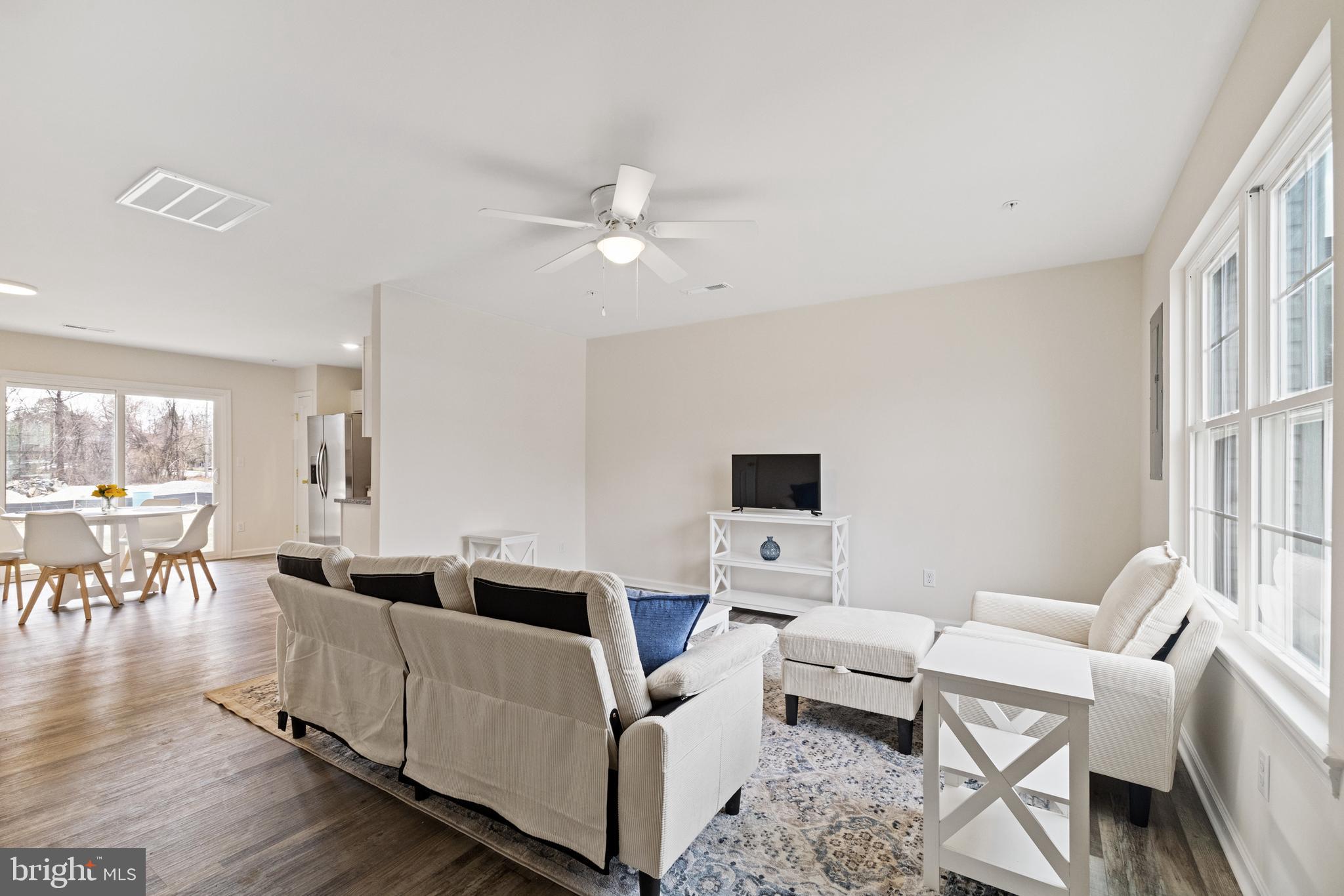 CHESTER ARMS - Residential