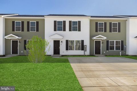 Townhouse For Sale - 107 Metcalf Road<br/> Kent County, CHESTERTOWN, MD 21620