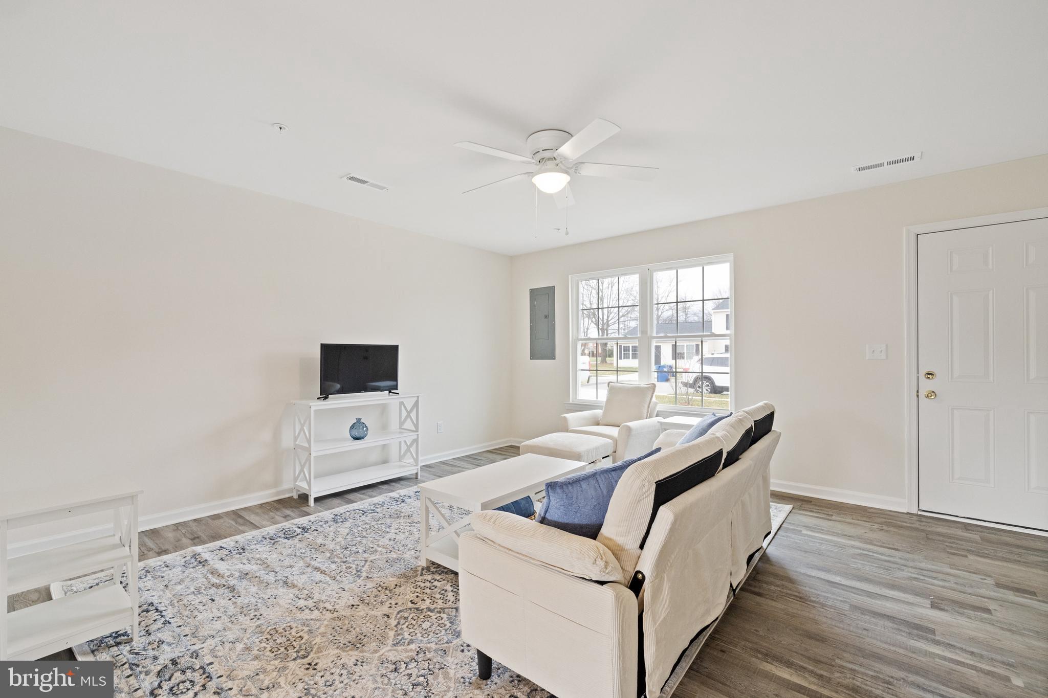 CHESTER ARMS - Residential