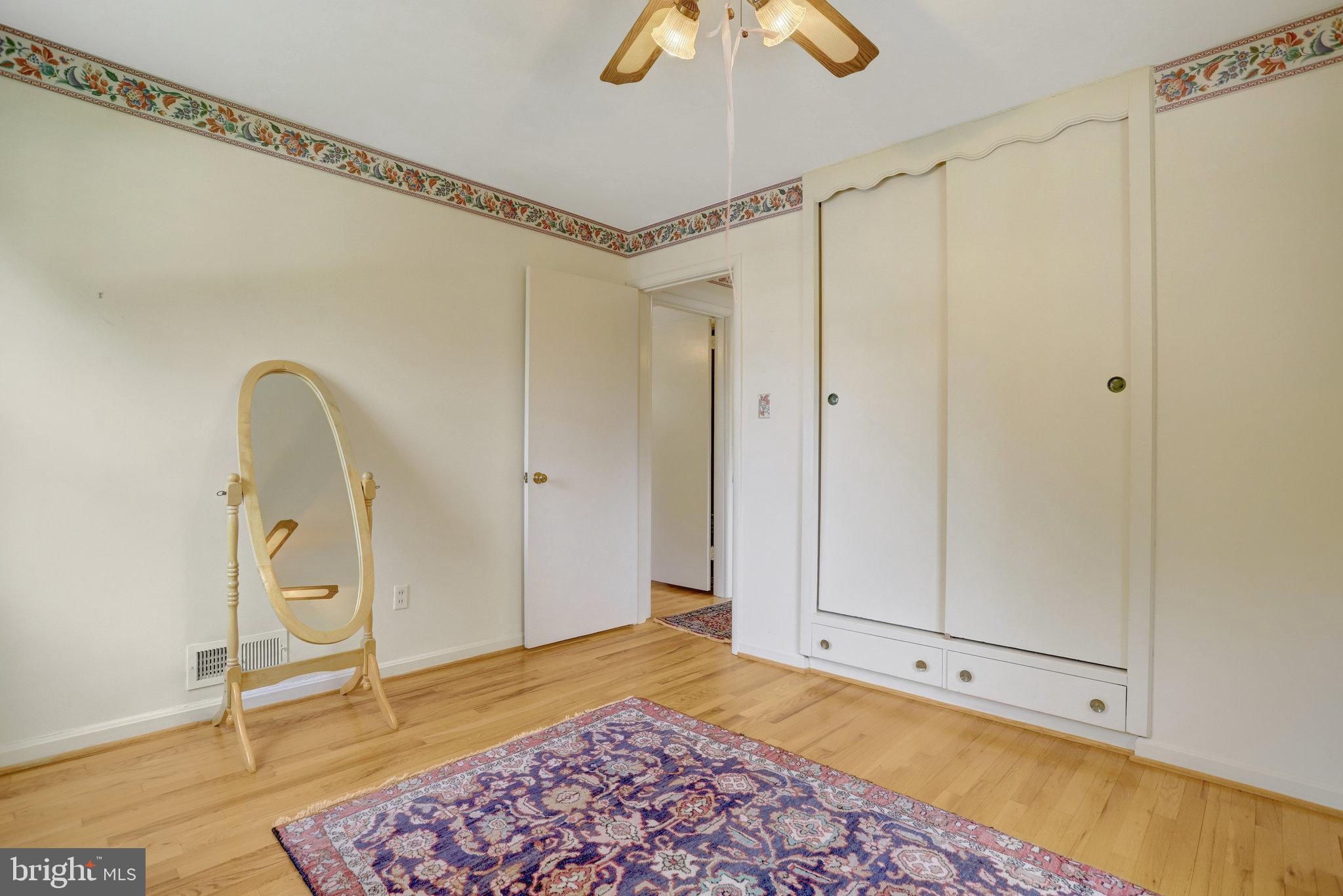 SEMINARY VALLEY - Residential