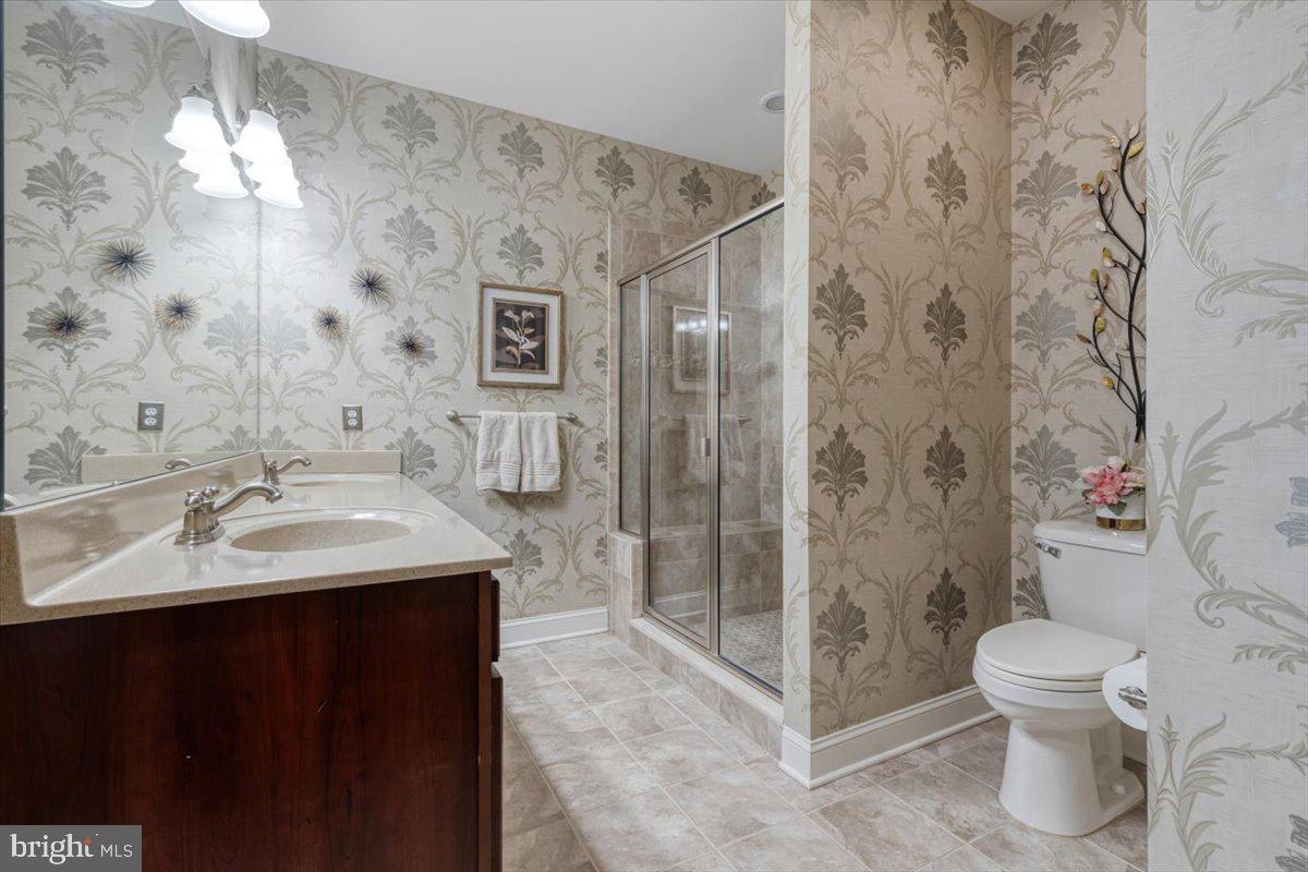 COLDSTREAM CROSSING - Residential