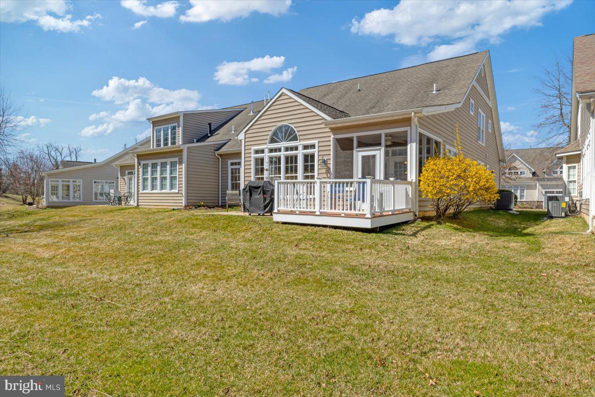 COLDSTREAM CROSSING - Residential