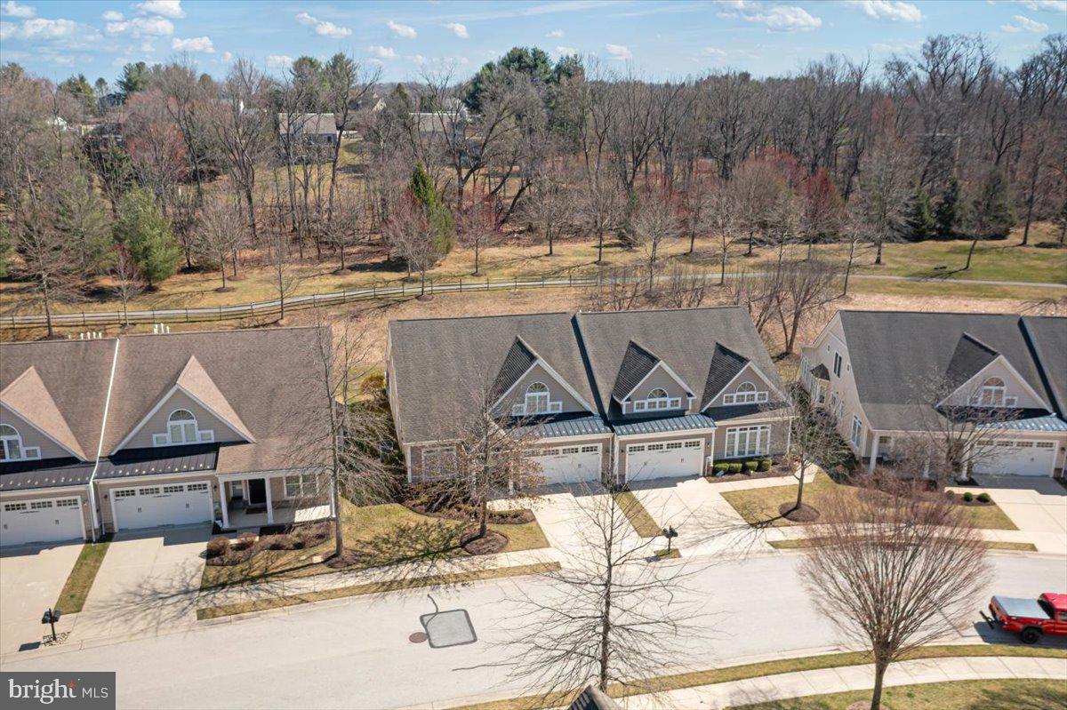 COLDSTREAM CROSSING - Residential