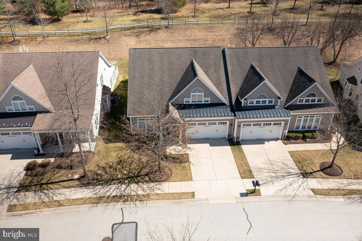 COLDSTREAM CROSSING - Residential