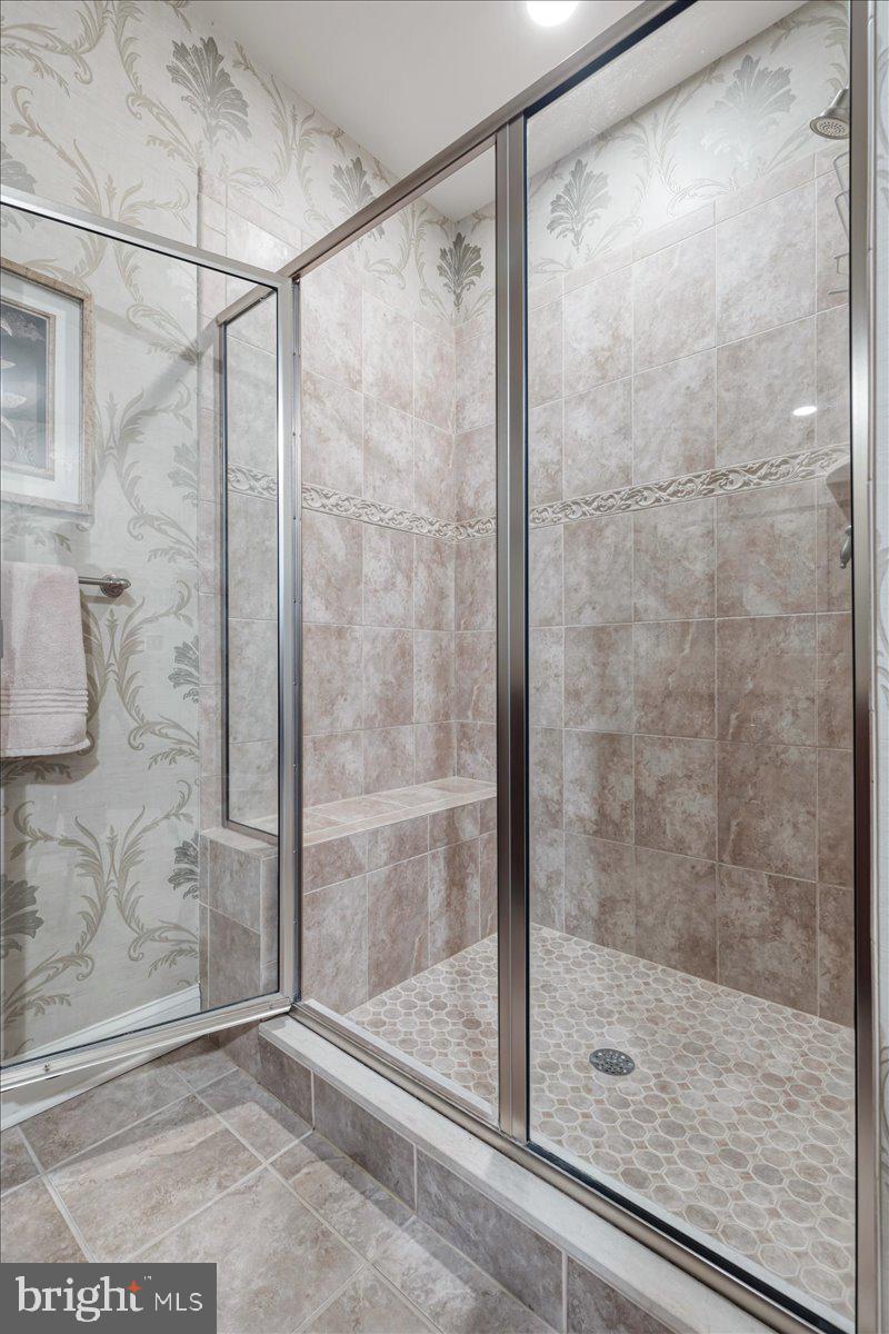 COLDSTREAM CROSSING - Residential