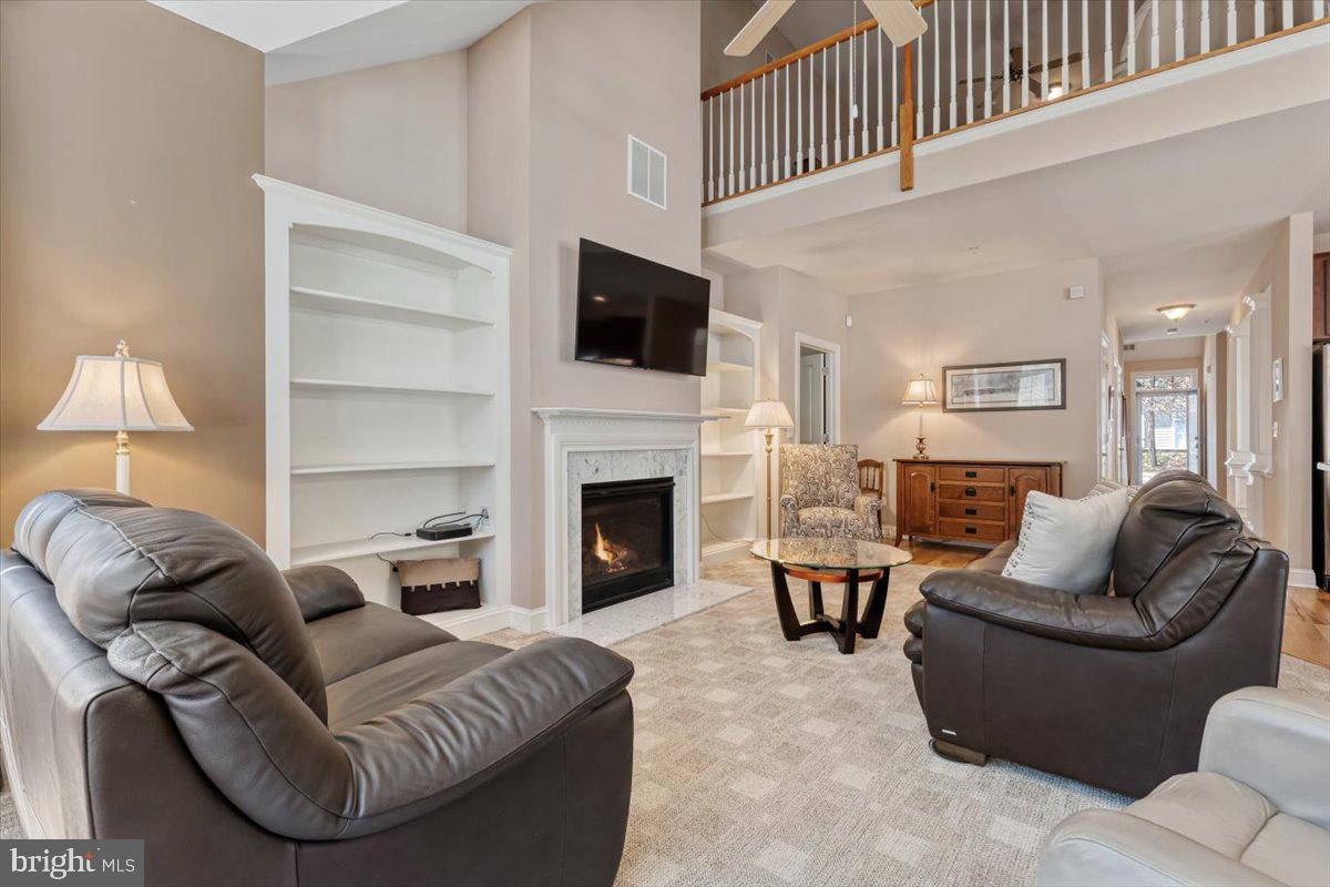 COLDSTREAM CROSSING - Residential