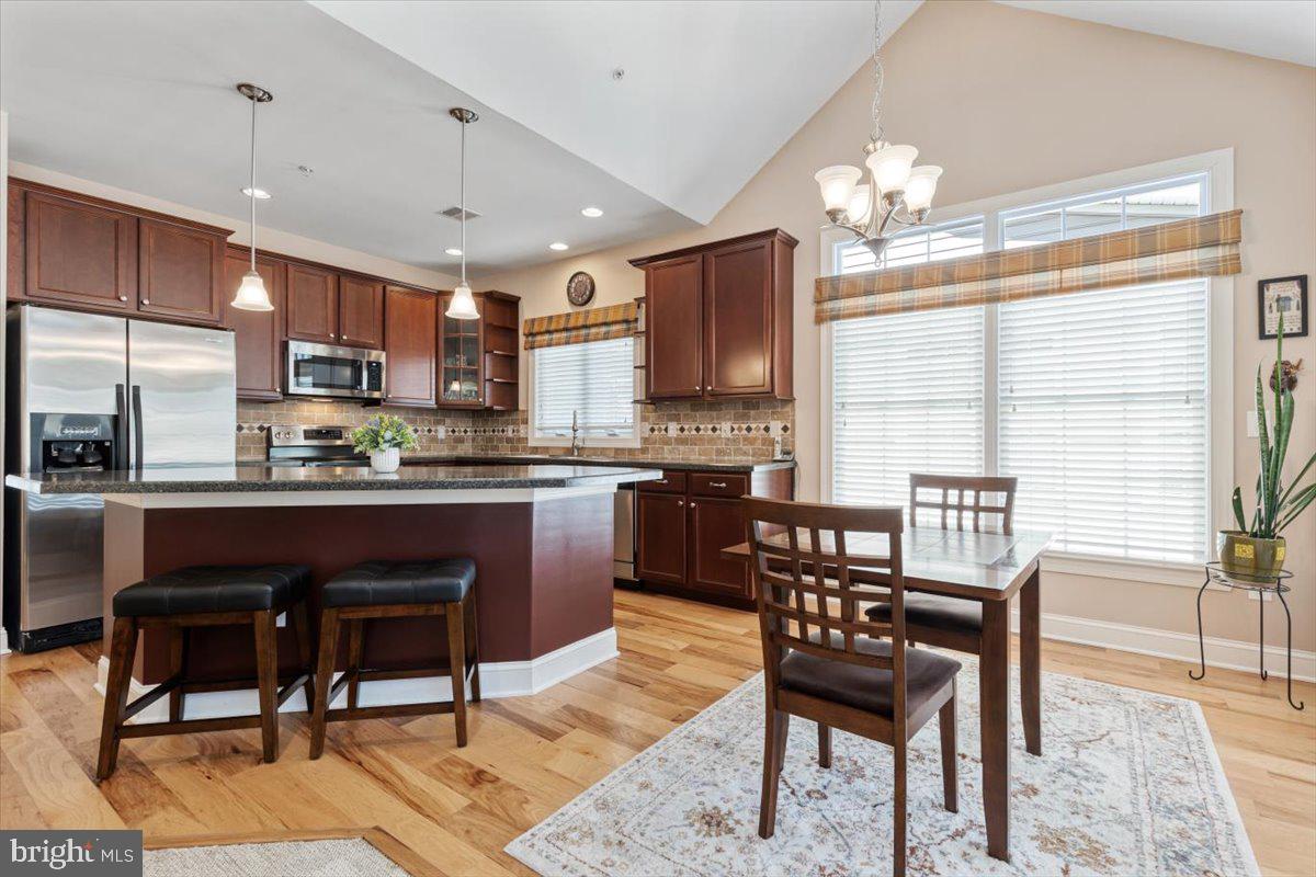 COLDSTREAM CROSSING - Residential