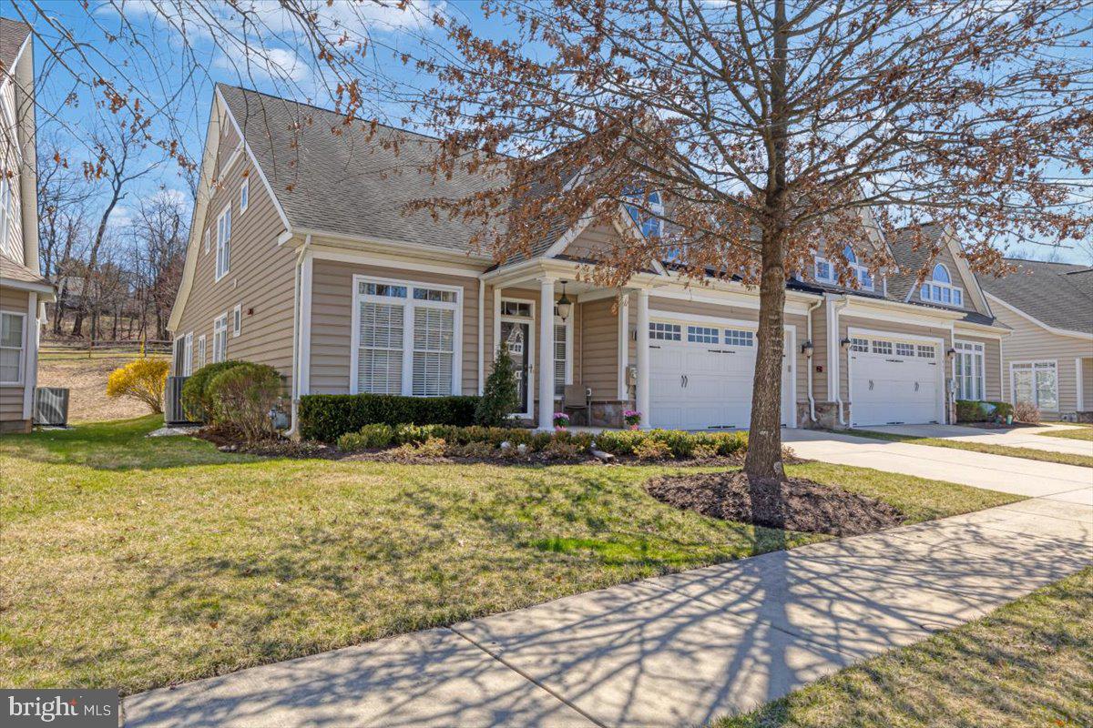 COLDSTREAM CROSSING - Residential