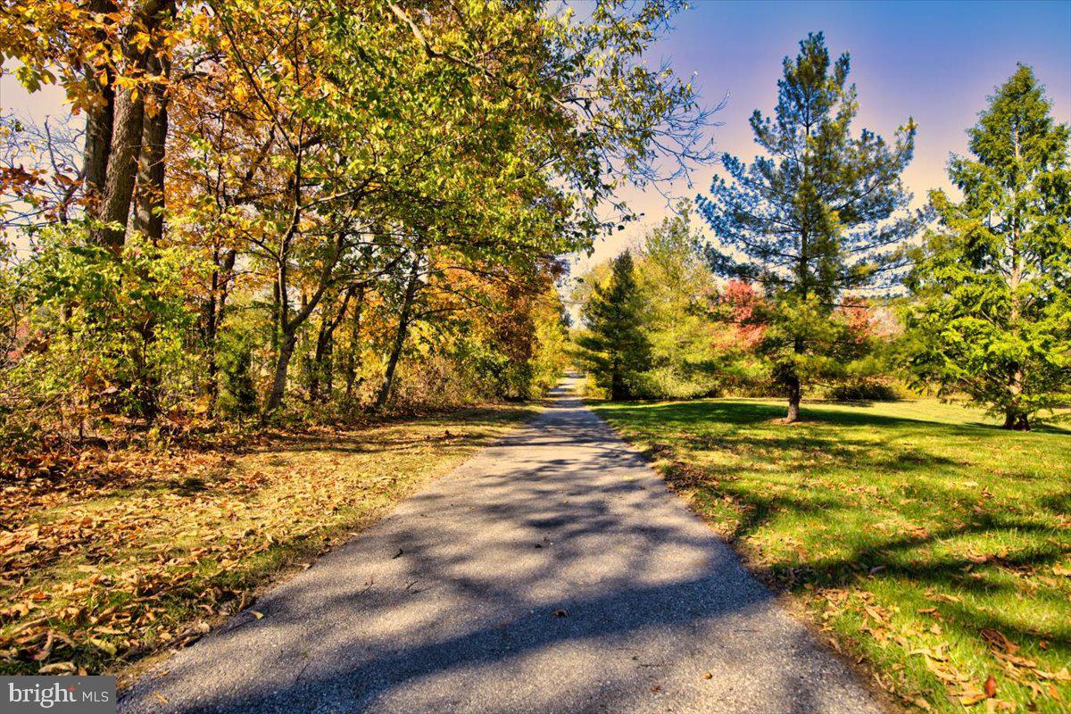 COLDSTREAM CROSSING - Residential