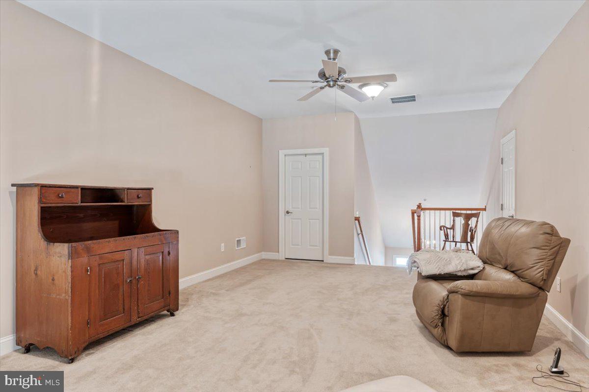 COLDSTREAM CROSSING - Residential