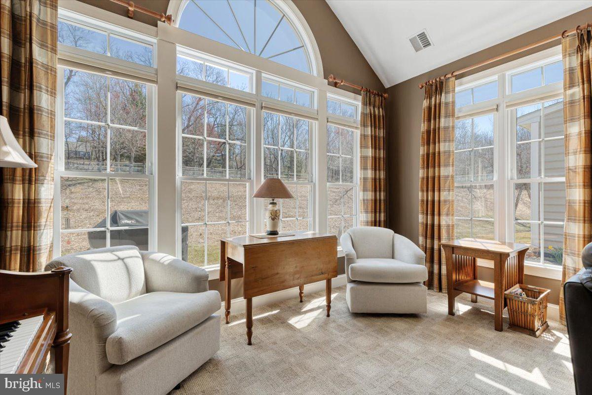 COLDSTREAM CROSSING - Residential