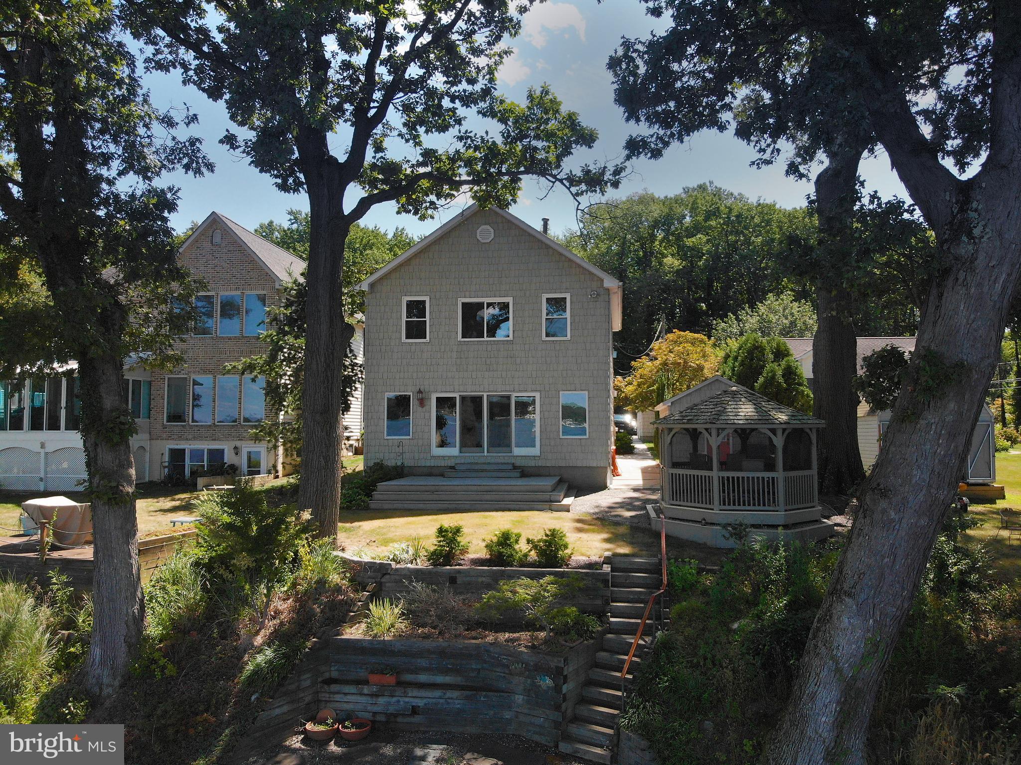 FOREST GREENS - Residential