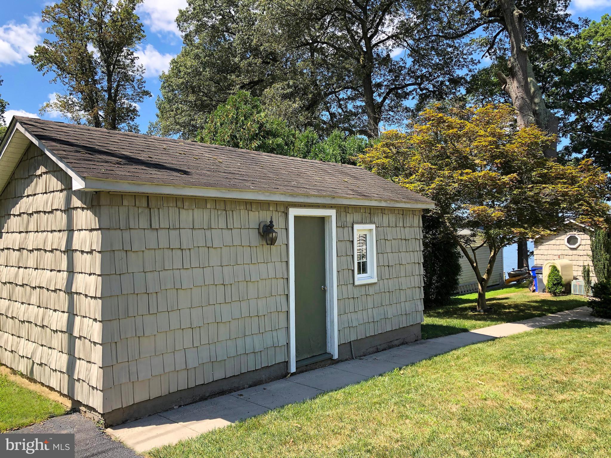 FOREST GREENS - Residential