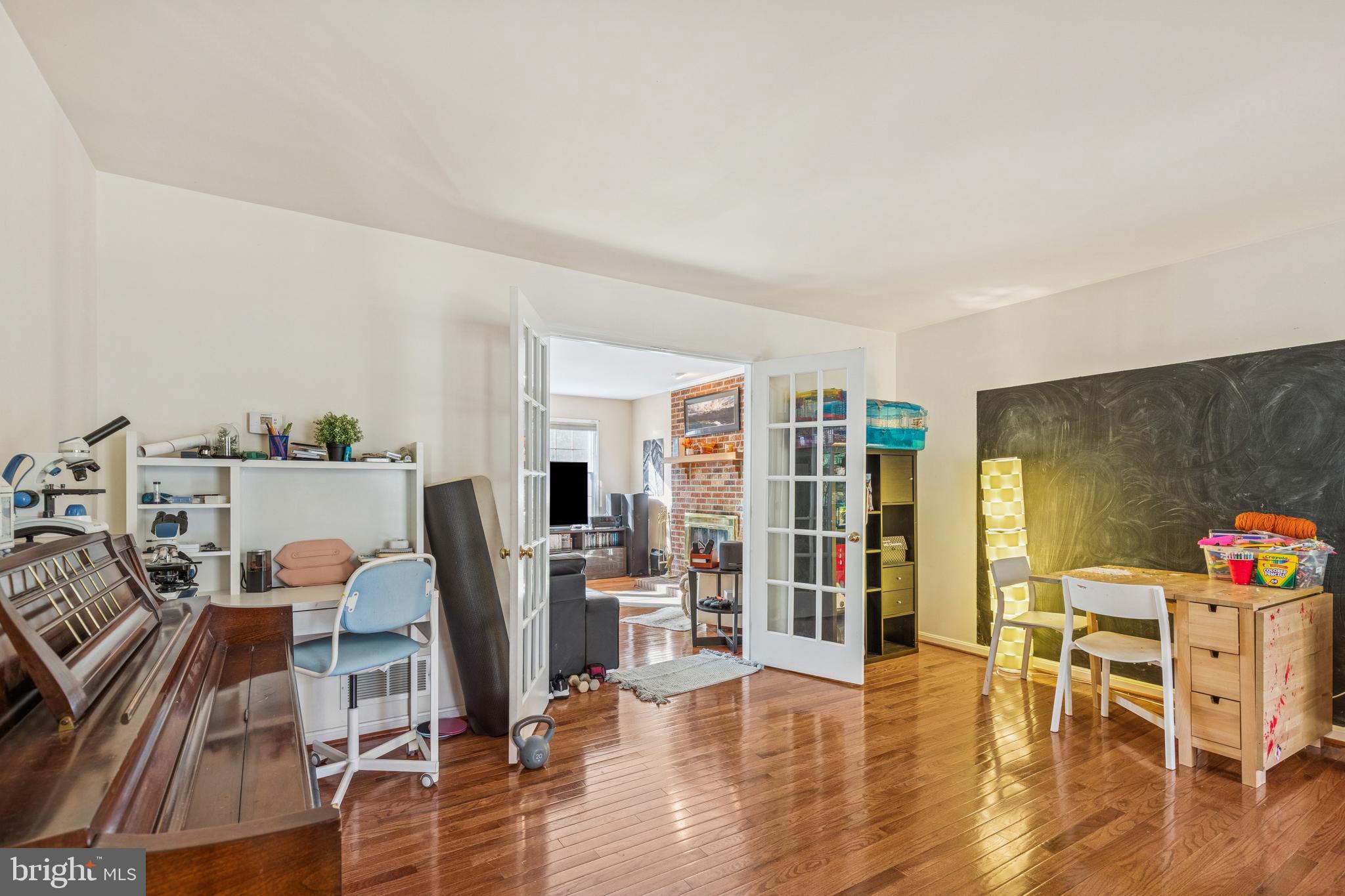 MALLARD POND - Residential