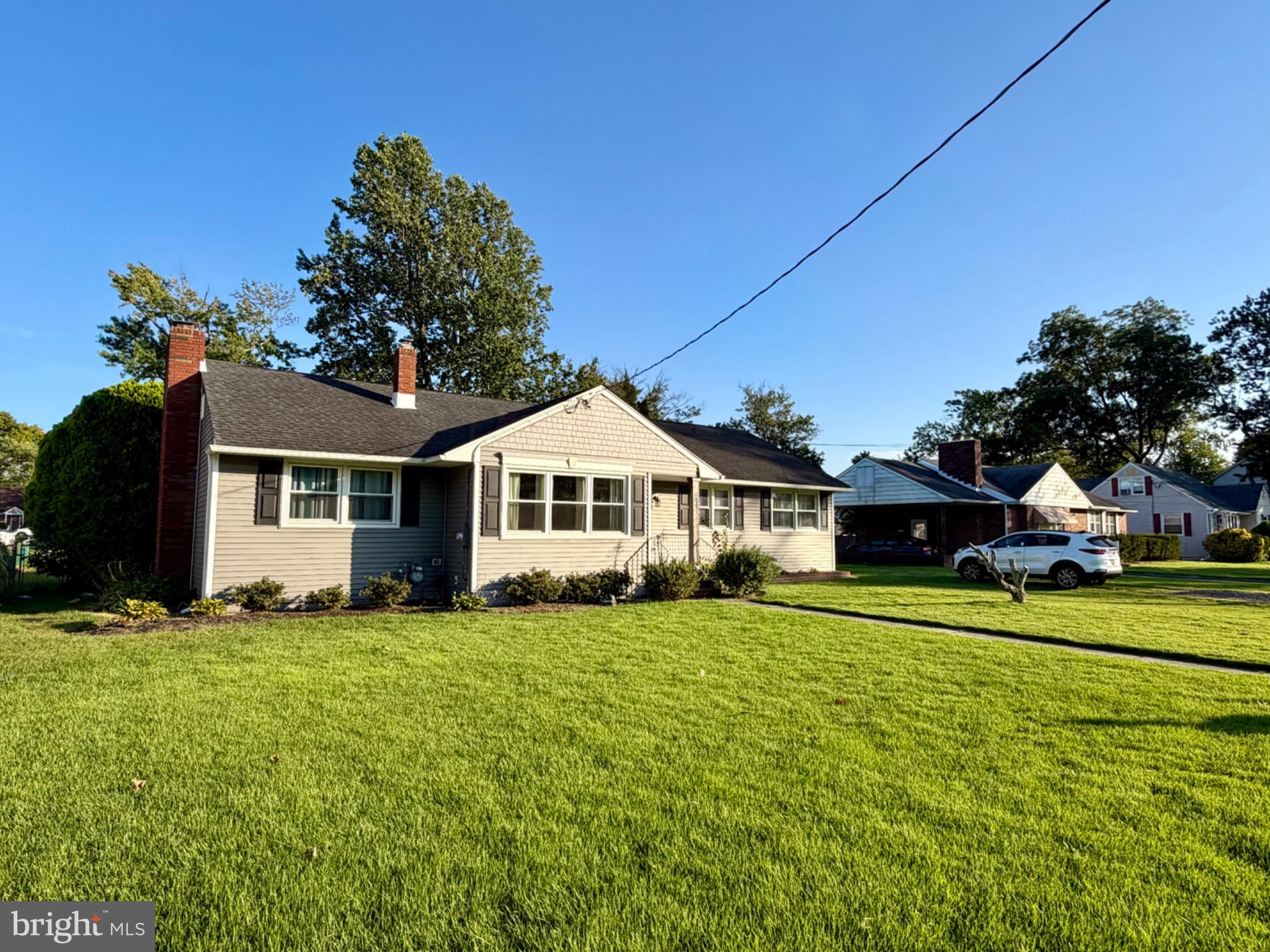 654 PEACH STREET