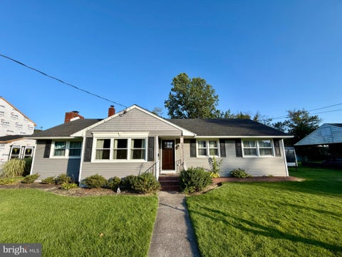Homes For Sale - 654 Peach Street<br/> HAMMONTON, NJ 08037