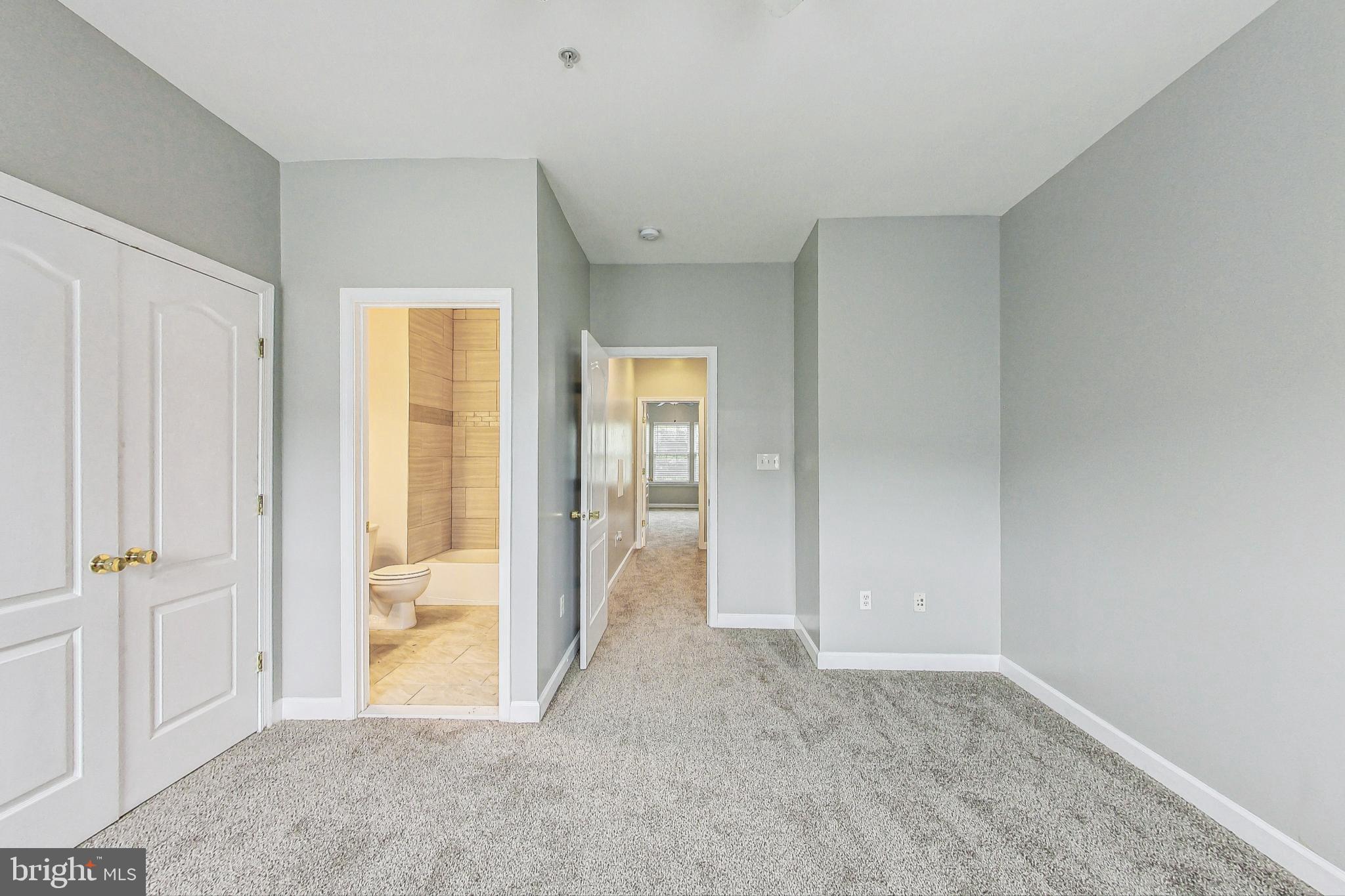 RUSSETT - Residential Lease