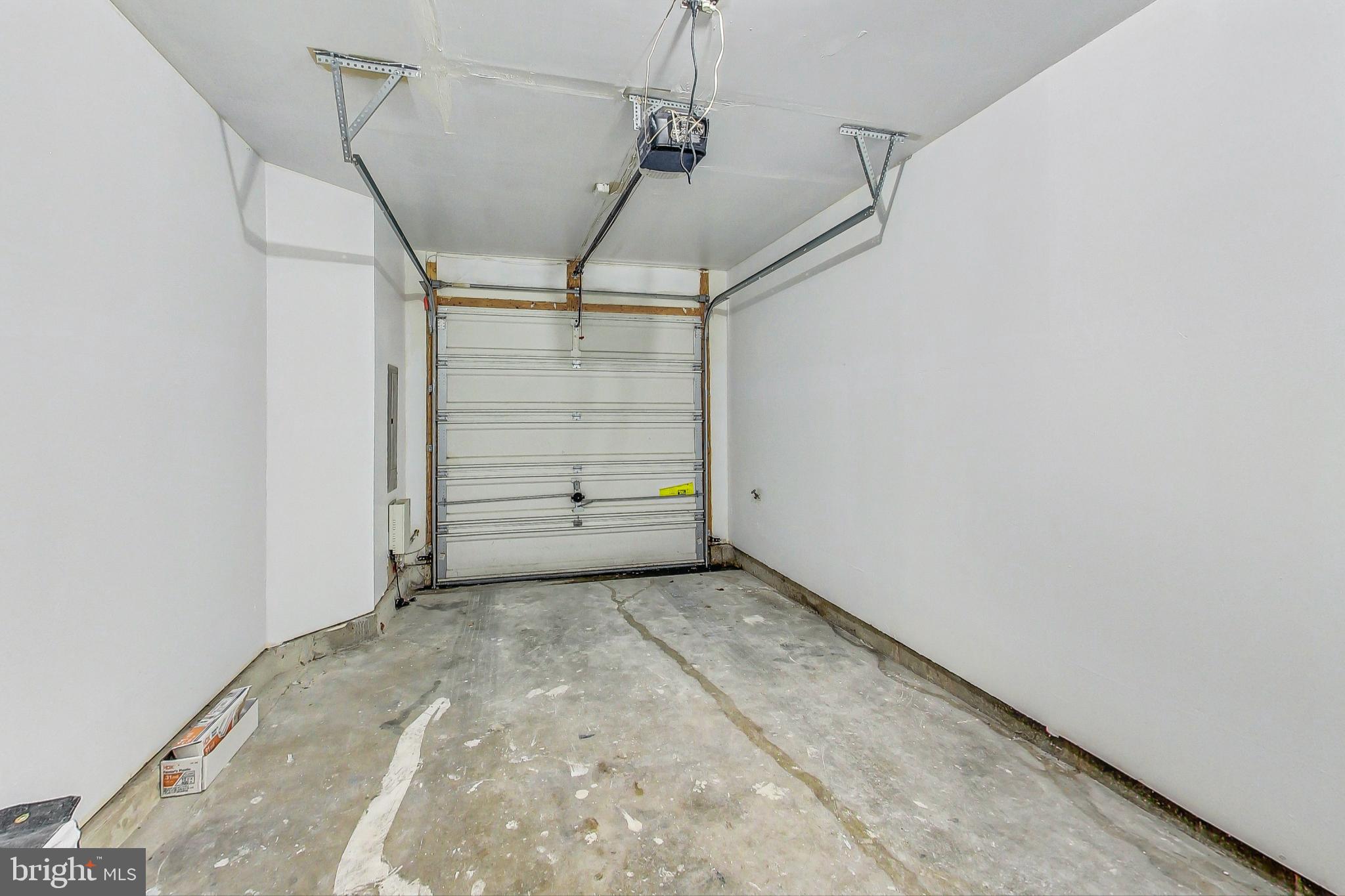 RUSSETT - Residential Lease