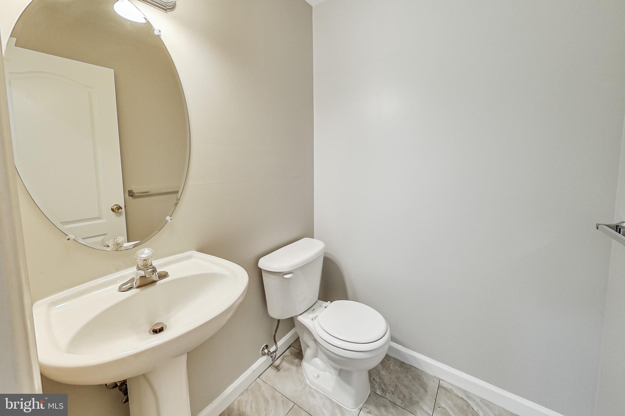 RUSSETT - Residential Lease