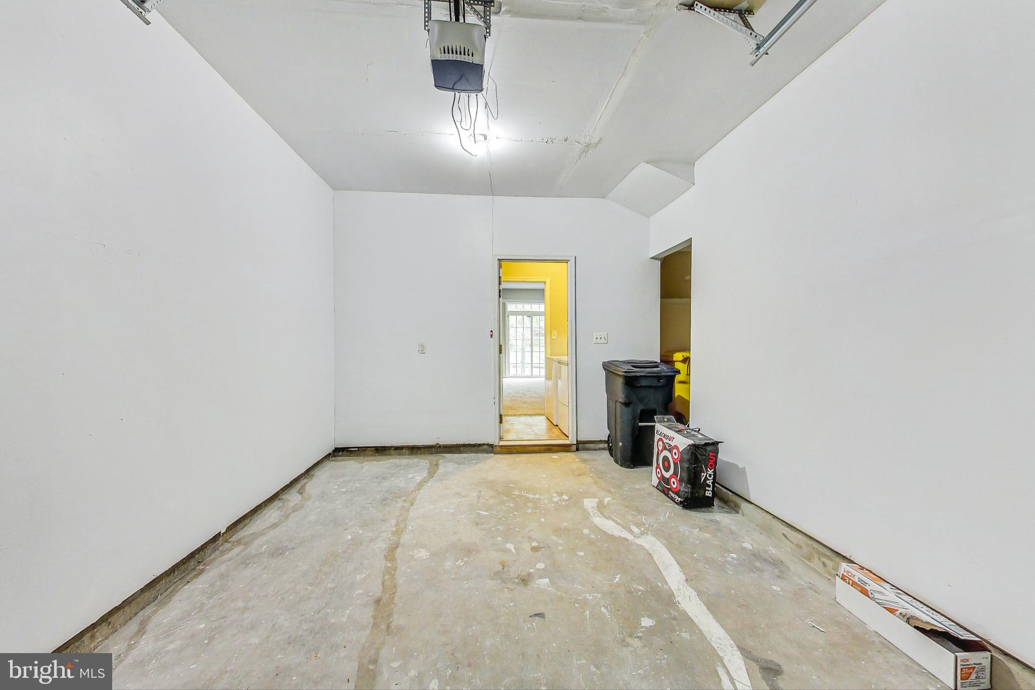 RUSSETT - Residential Lease